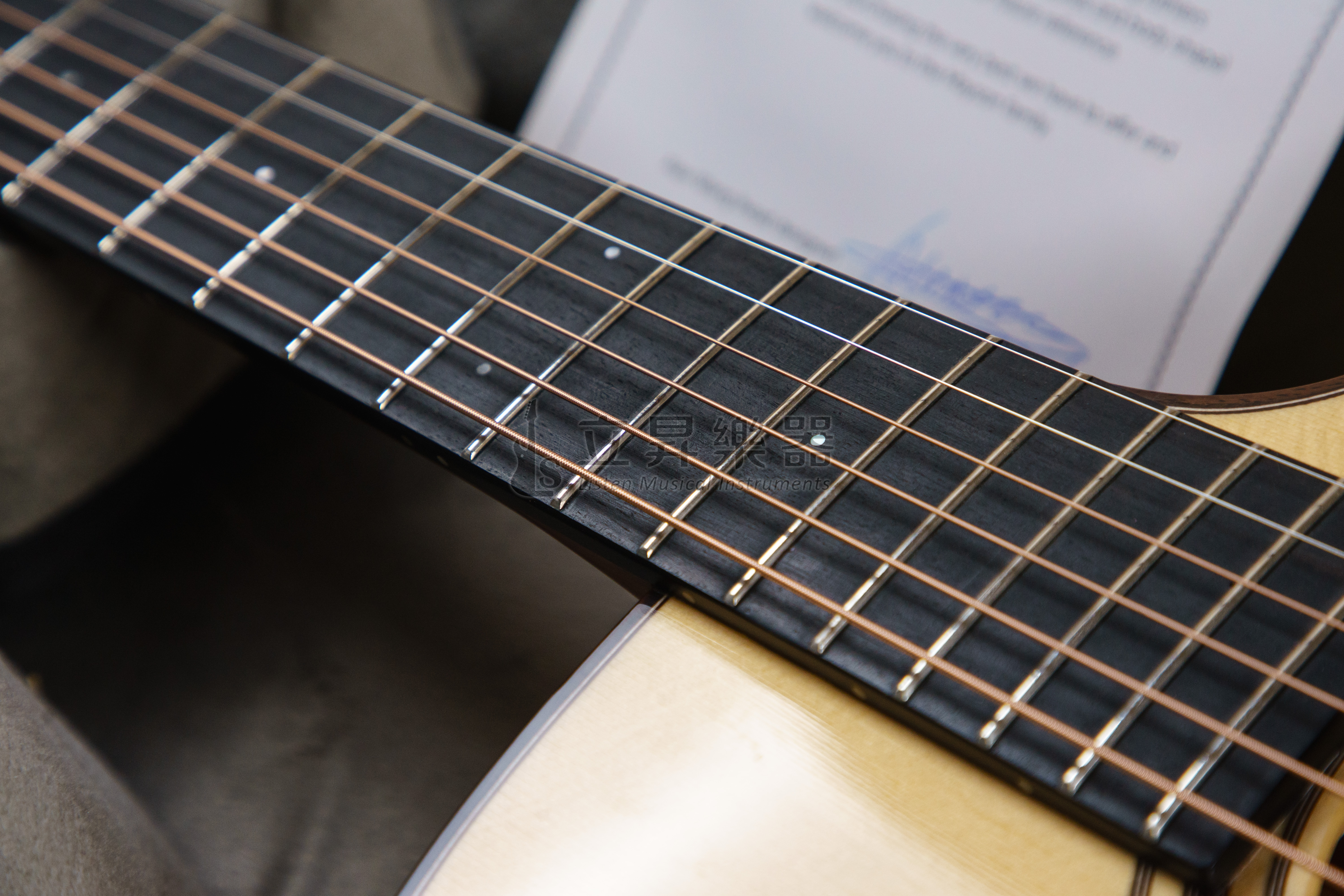 Mayson M7/SC 面單板木吉他 英格蘭雲杉單板 虎紋楓木側背板 M桶缺角 附原廠厚袋 第 4 張圖片｜三峽吉他 / Bass