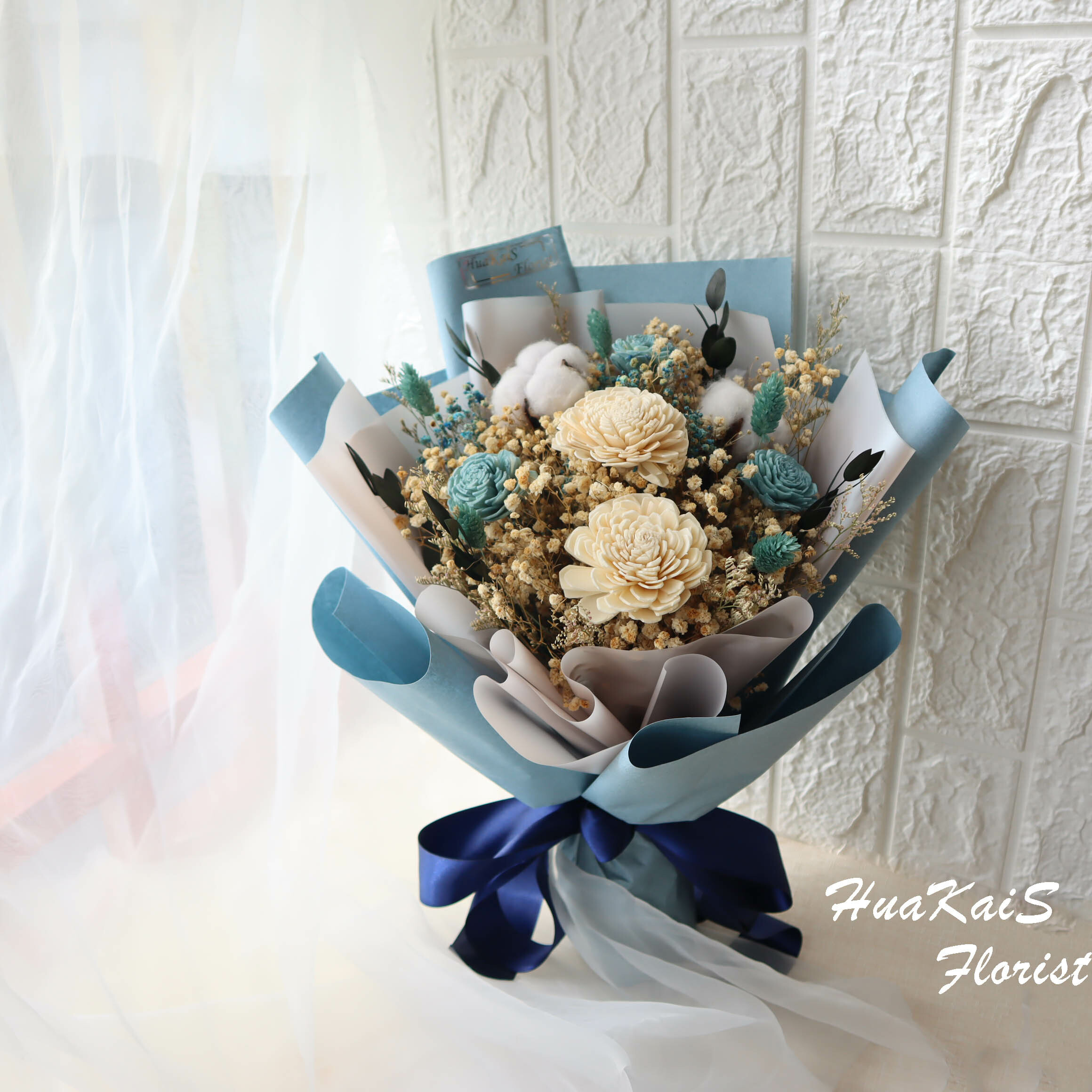 乾燥花束|畢業花束|告白花束|情人節花束|索拉花花束|復古藍