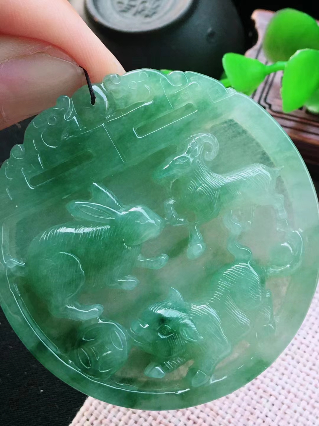 12141080 冰飄花生肖兔羊豬牌