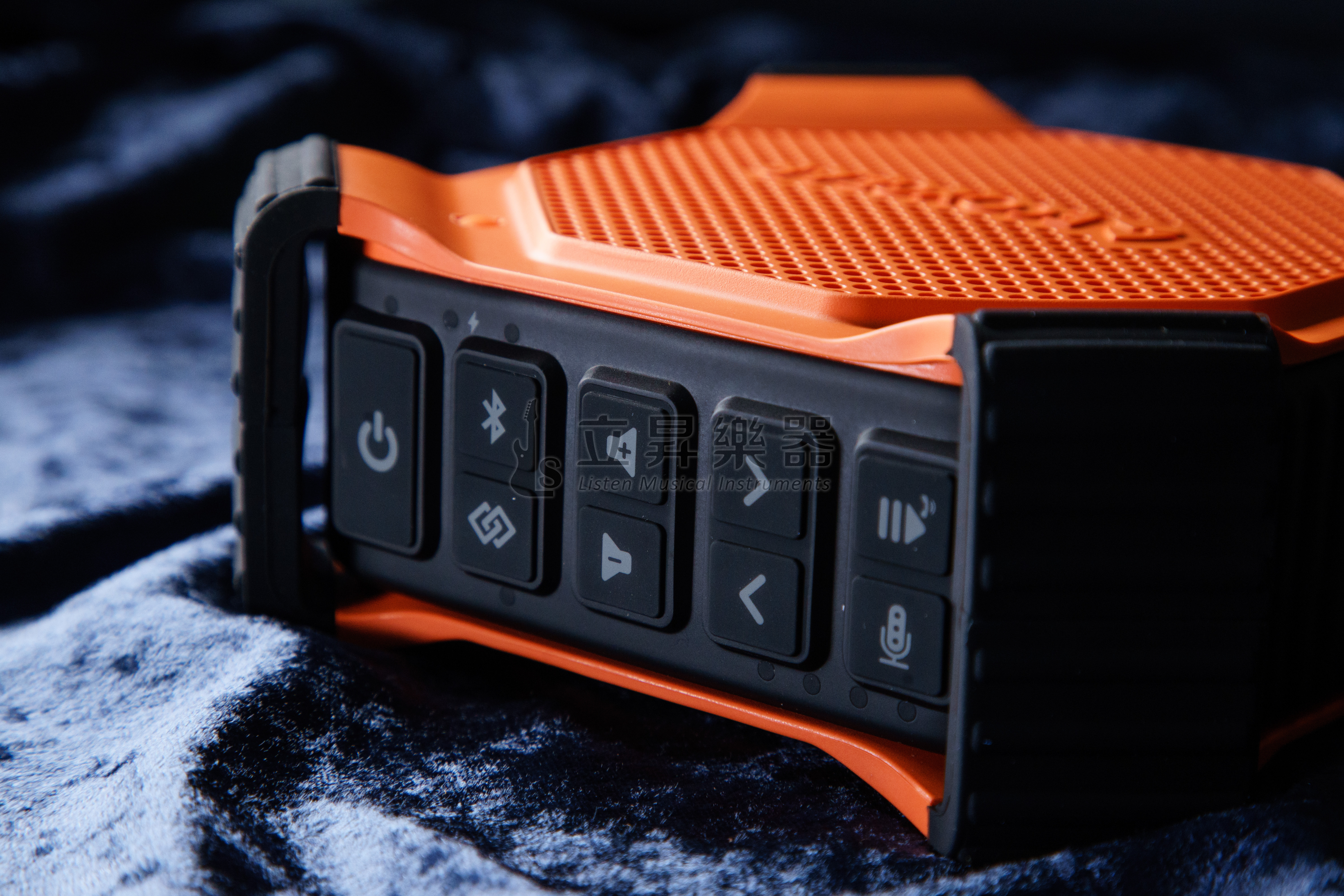 ECOXGEAR ECOXGEAR BT-315 IPX7 防水防塵 藍牙喇叭 20瓦 內置開瓶器 橘色 3.5mm AUX插孔 20個小時待機 第 5 張圖片｜三峽錄音 / 音響