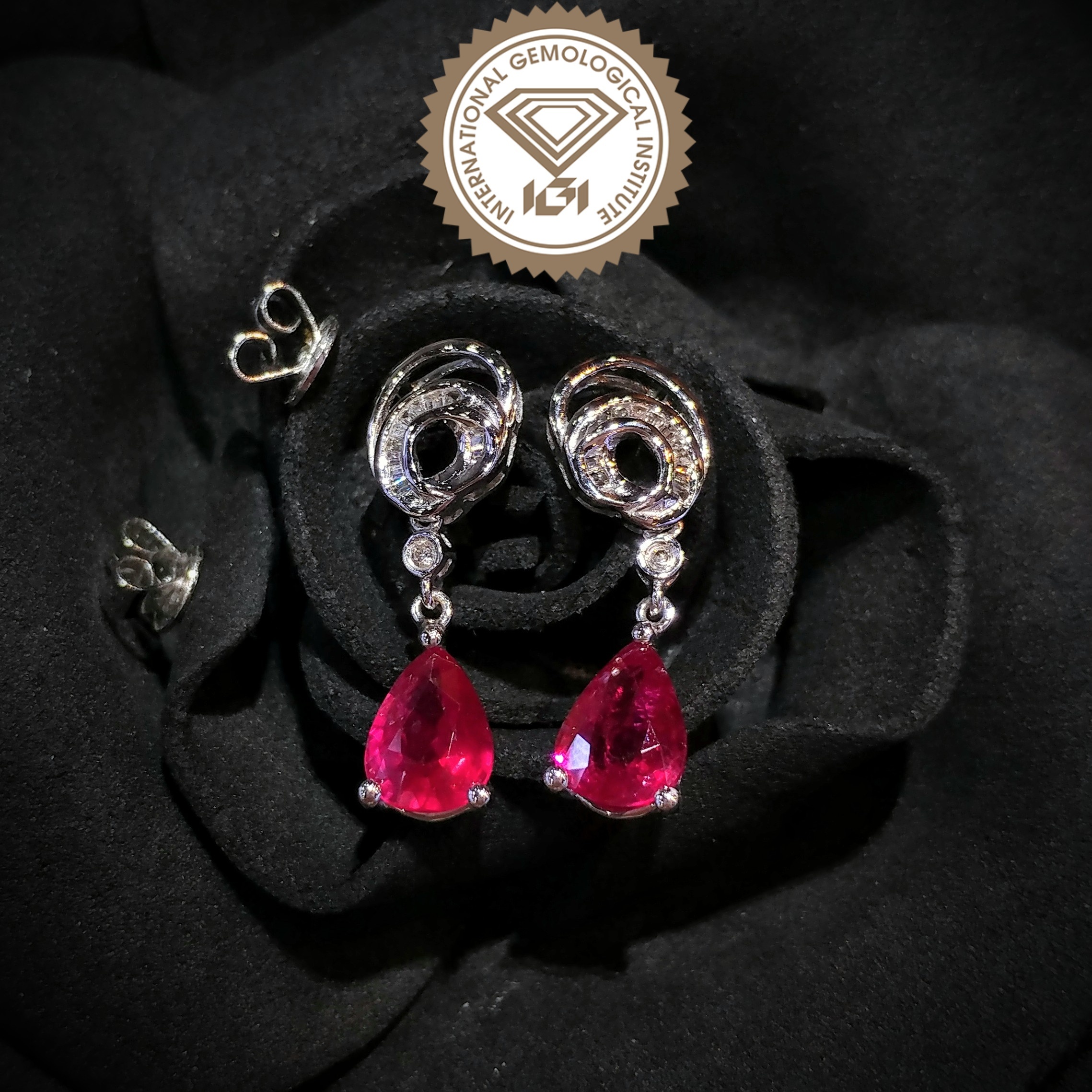 18K White Gold 2.38ct Ruby and Diamond Drop Earring