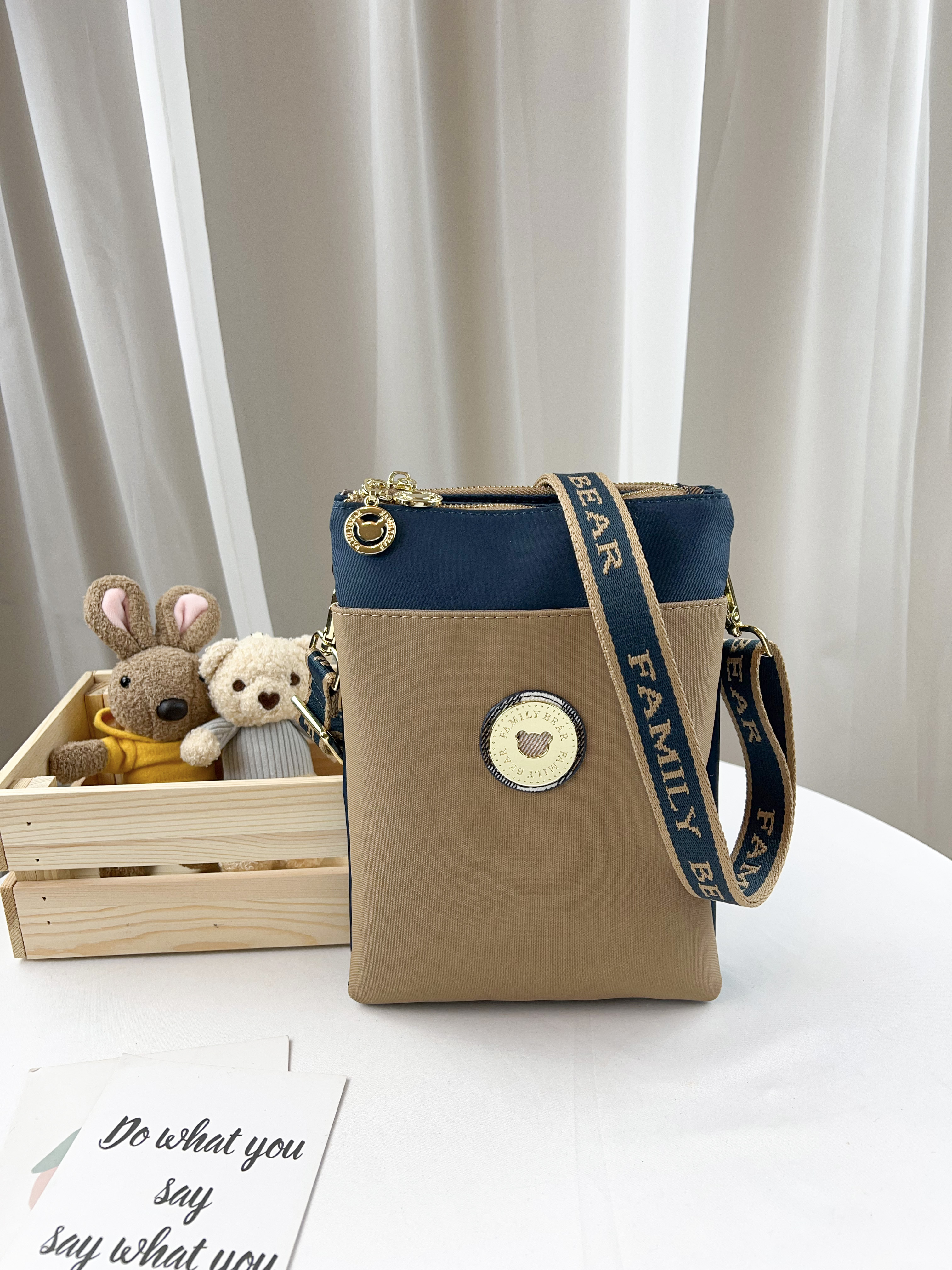 FamilyBear 卡其拼接土耳其藍 防潑水雙層側背包 / 手機袋 #2505-1