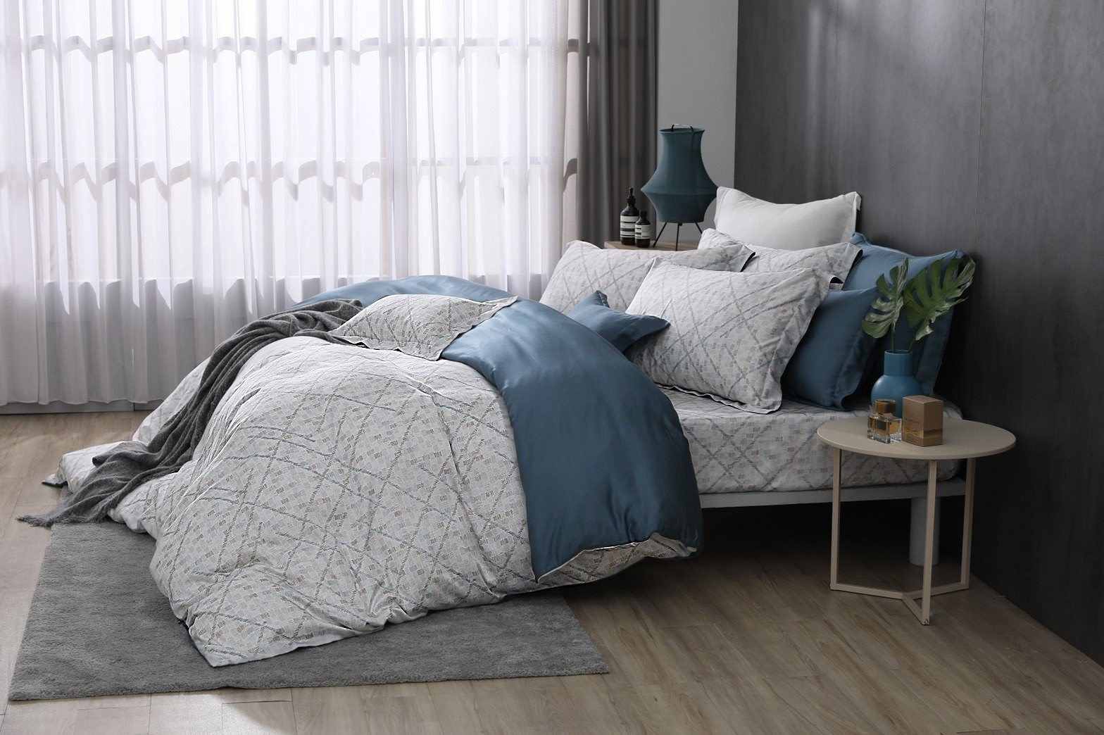 天絲床包組-仲夏之夜(60支天絲-300織萊賽爾)