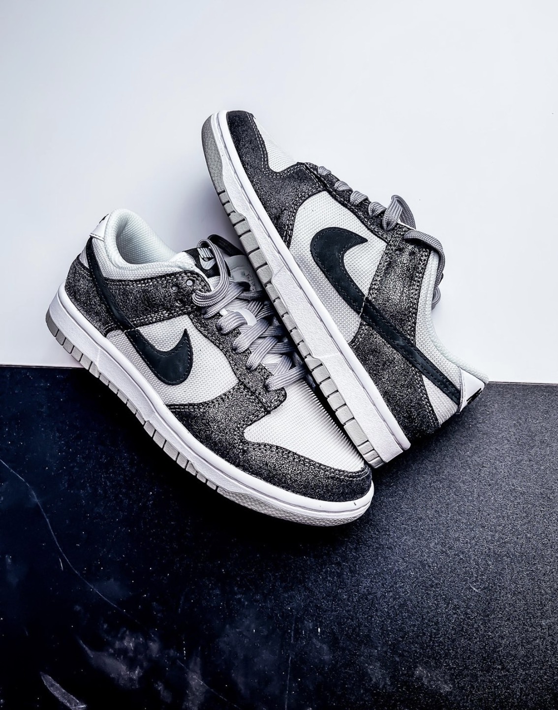 Nike Dunk Low “Golden Gals” 銀河 白銀色 女款