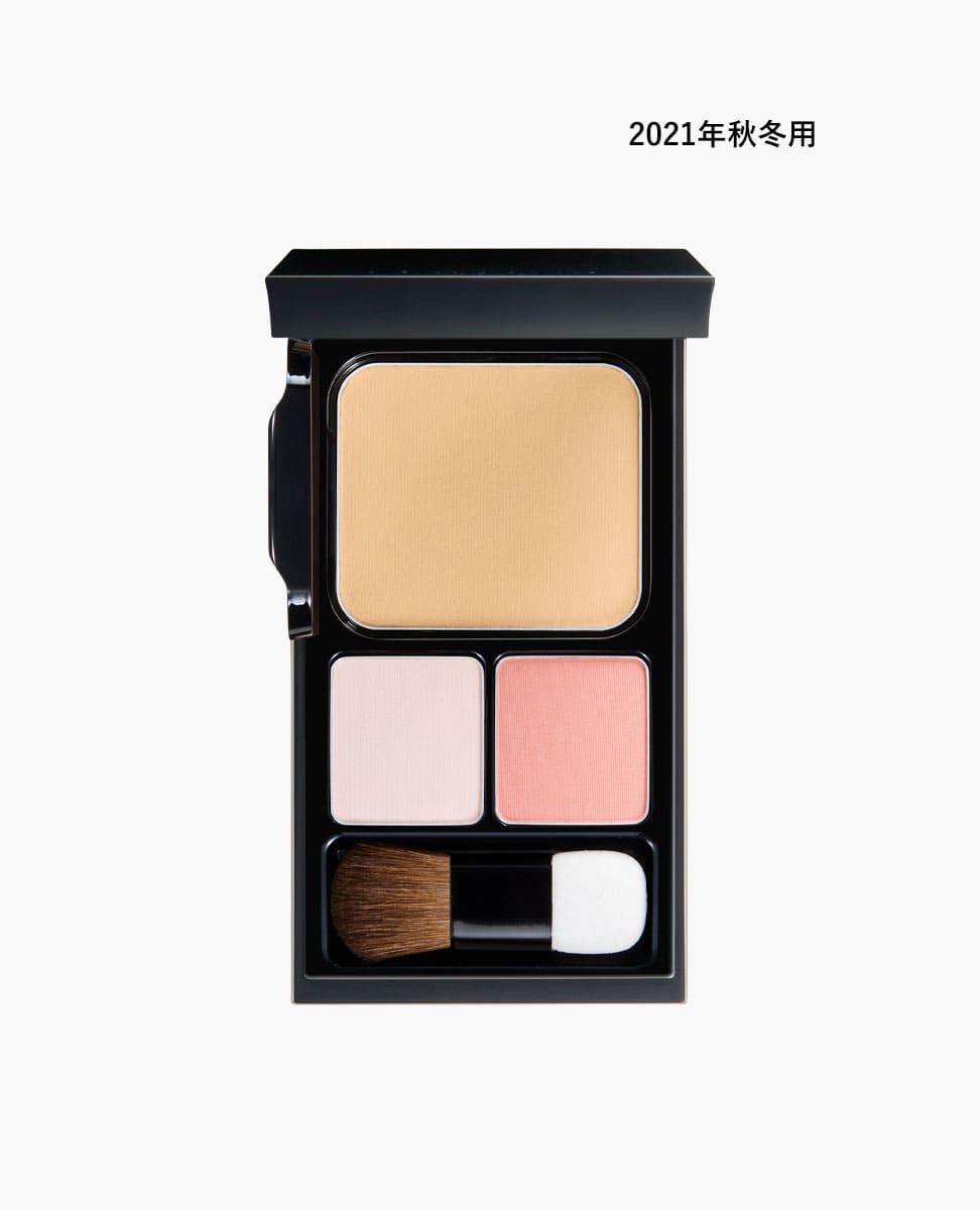 BRILLIAGE Soft Focus Skin foundation,highlight & cheek color