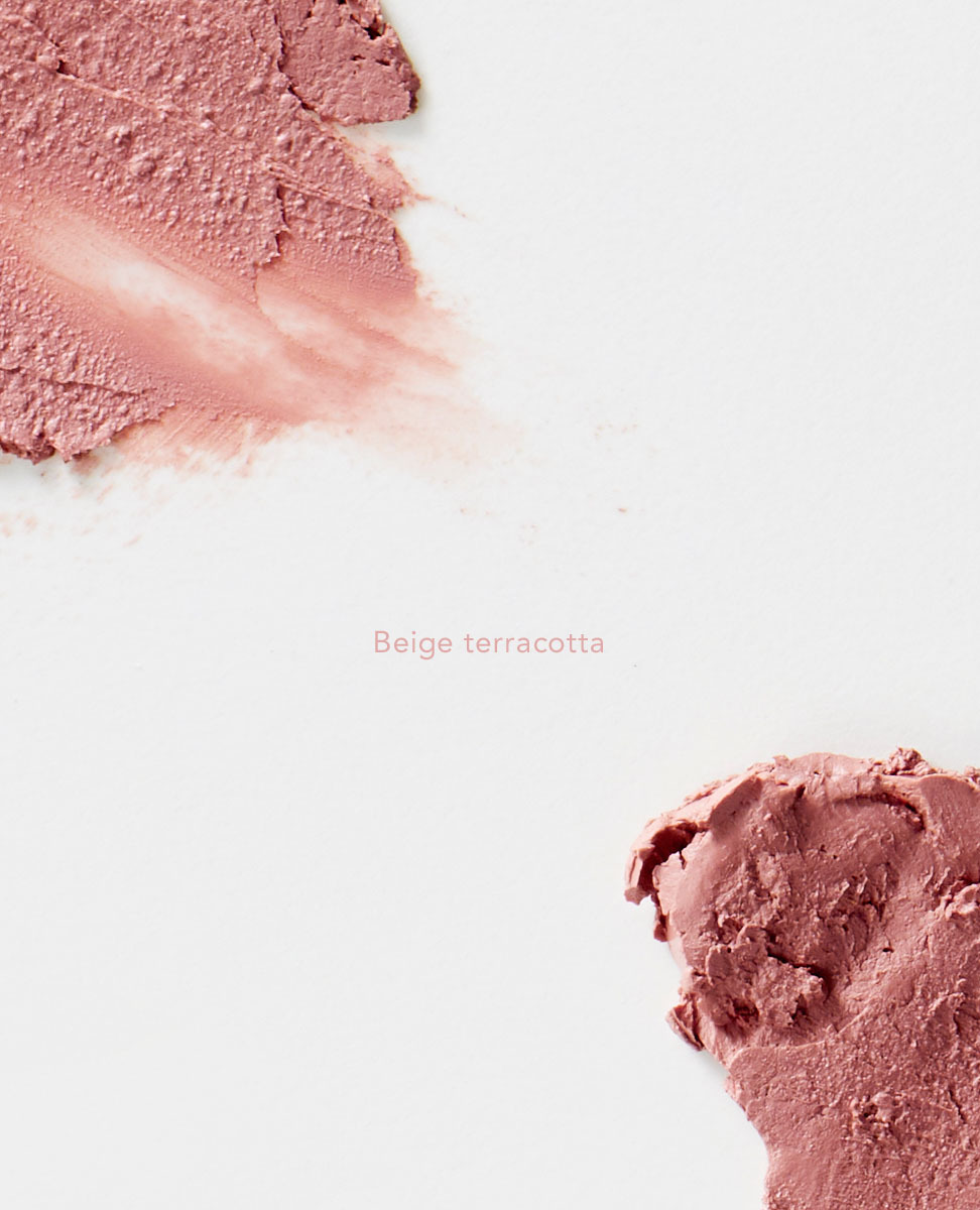 BRILLIAGE Powder glow lips