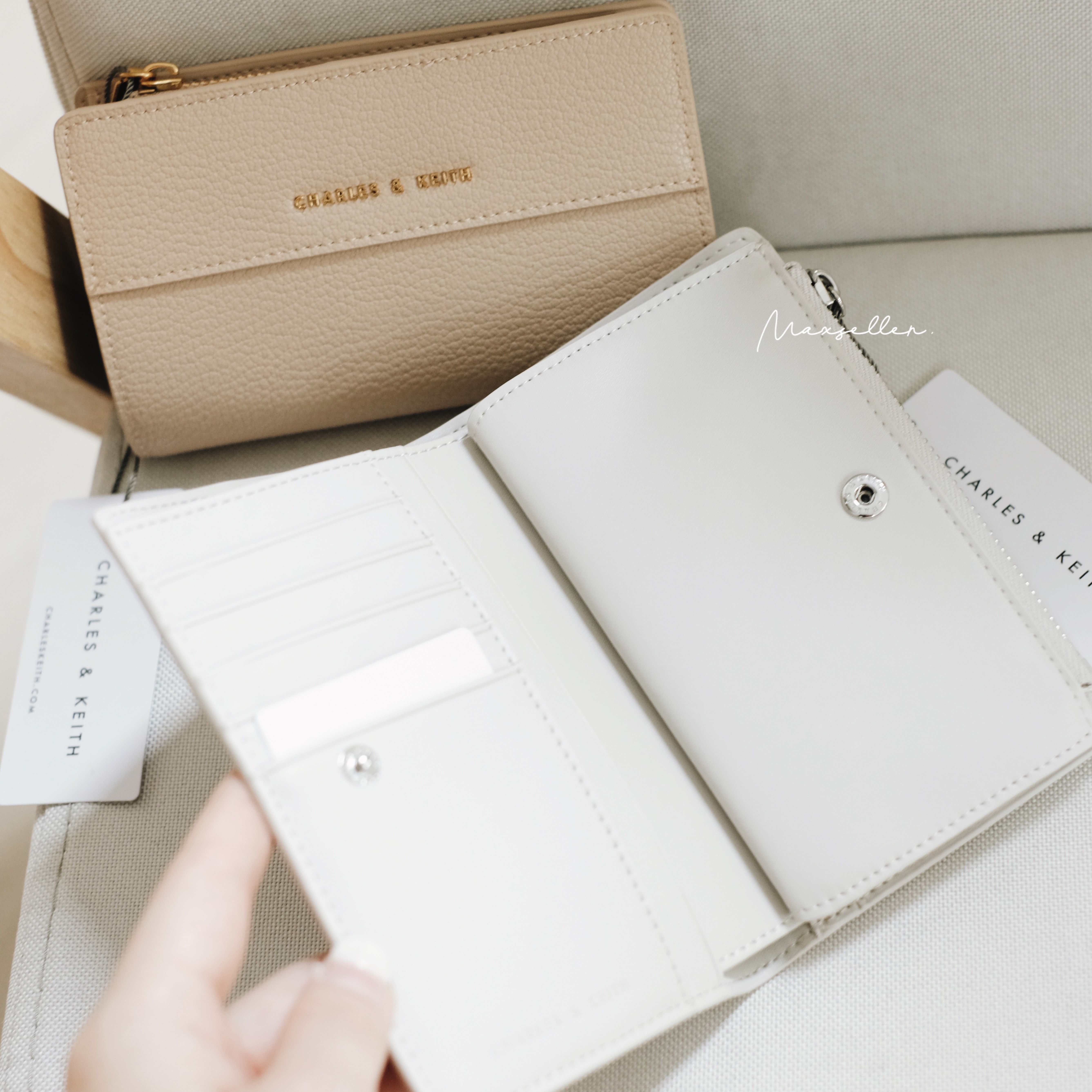 現貨｜2 色｜CHARLES & KEITH 中長款銀包 | CHARLES & KEITH Medium Wallet