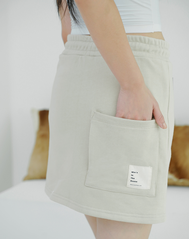 INN OUT棉短裙 (奶油卡其)