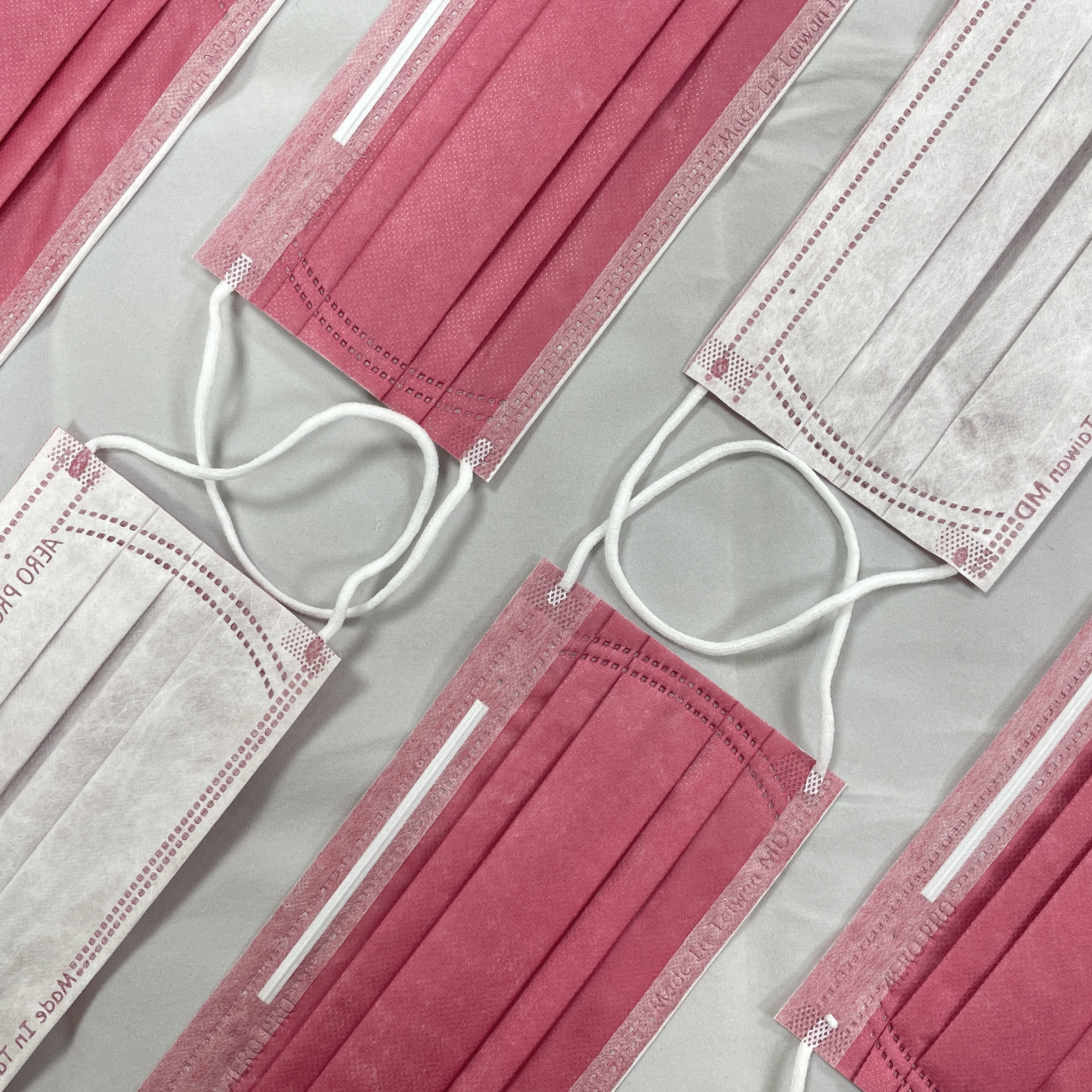 AERO PRO 花卉系列: 木玫瑰 外掛式醫用口罩 (10入/包）