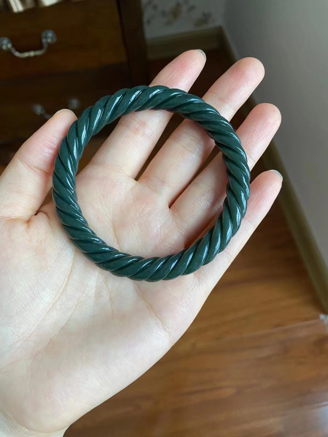 1214461 和田玉青玉麻花手鐲 59.3mm (58-60)