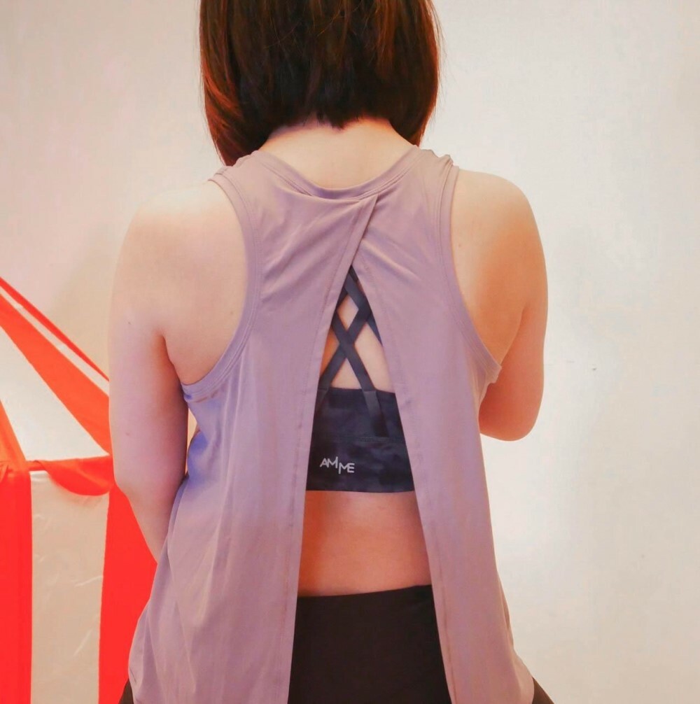 loveliviagirls-am-me-comfortable-x-shape-sport-bra