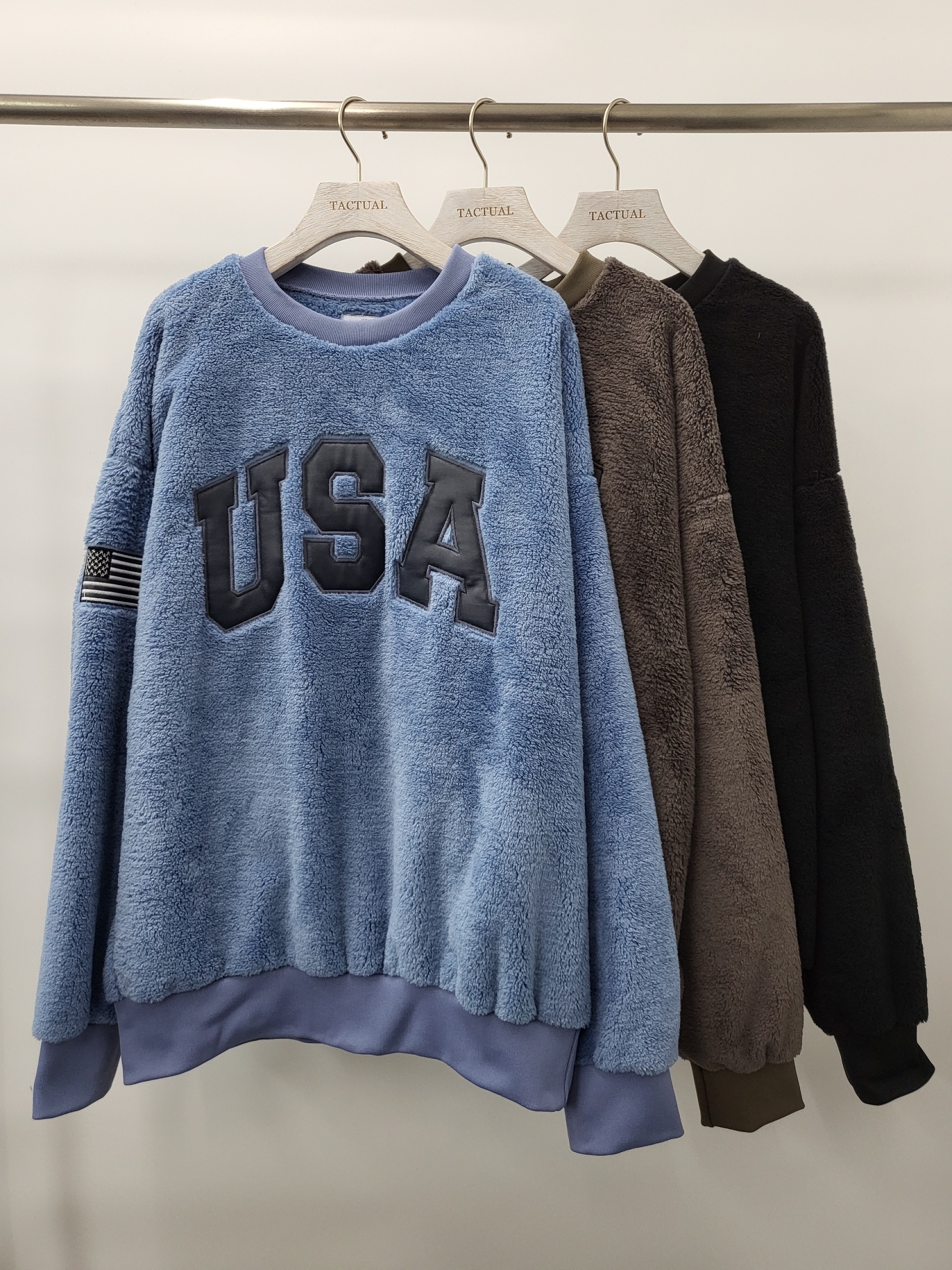 USA字毛毛衛衣 T3364