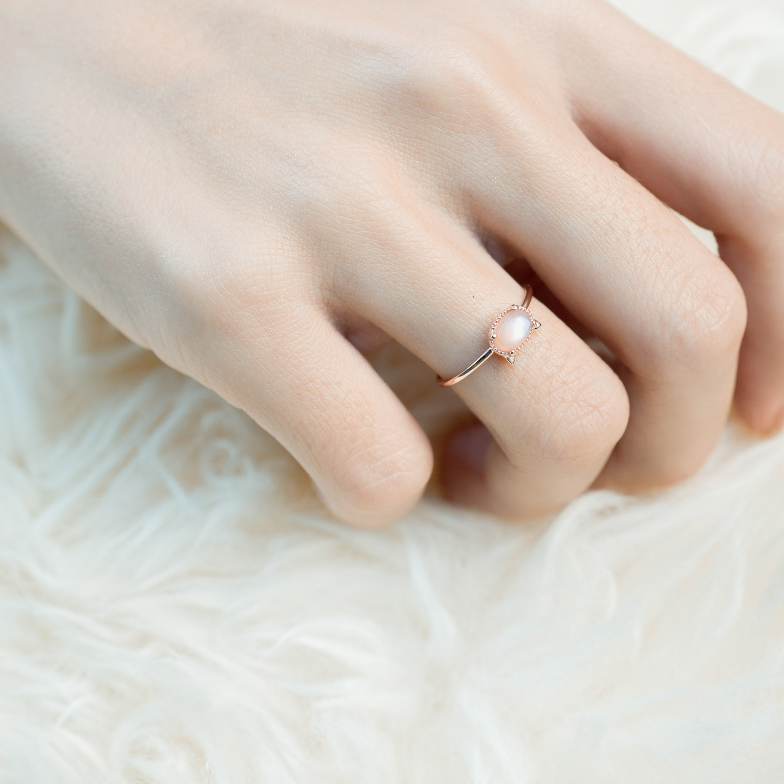 Snowy cat蜜桃月光戒指