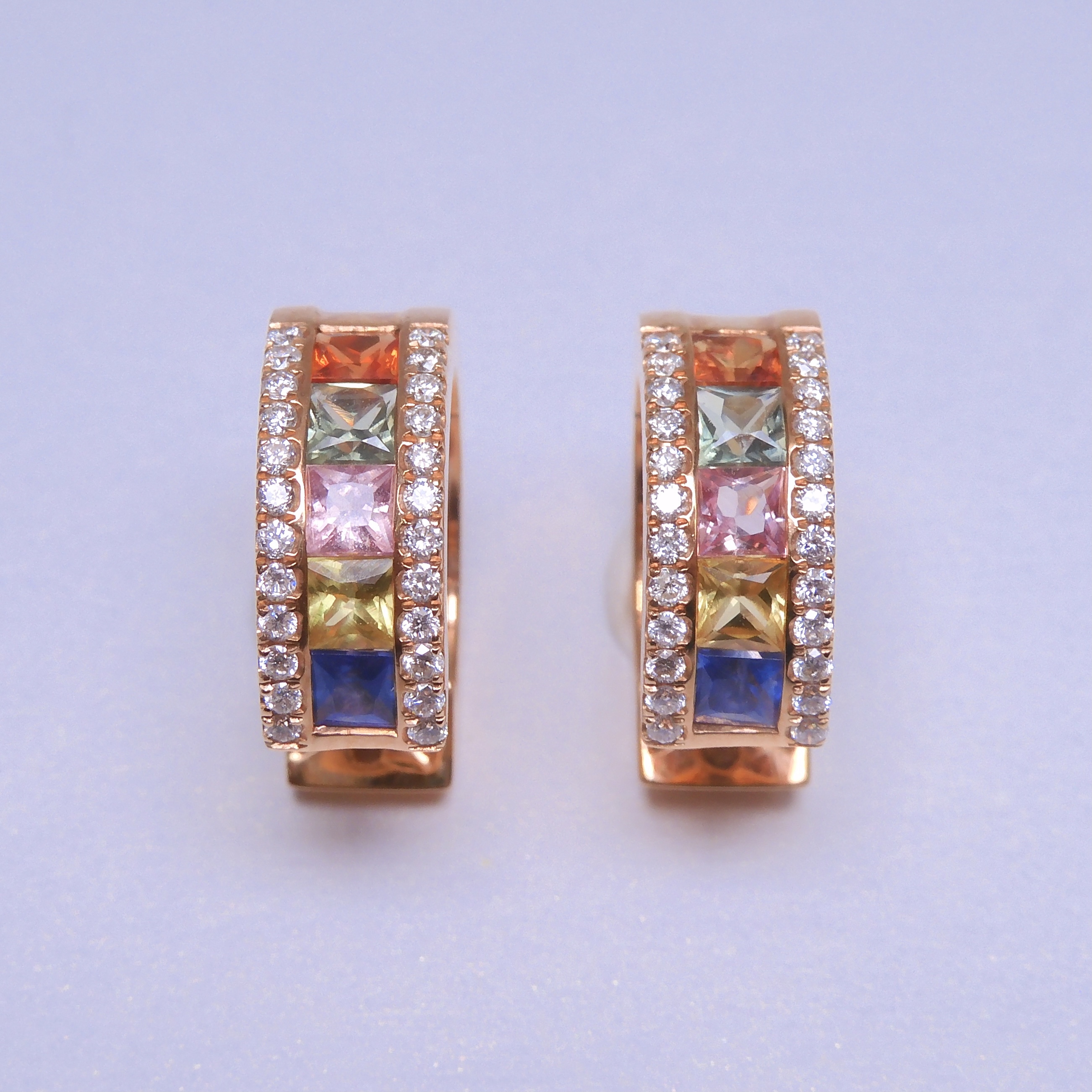 18K金 1.13ct 彩色藍寶石耳環