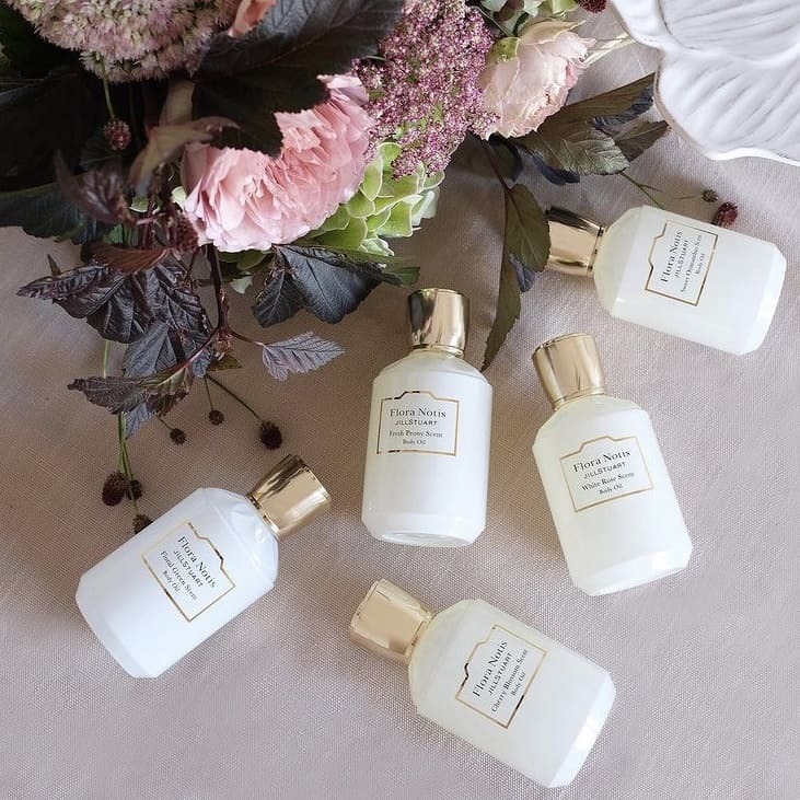 Flora Notis JILL STUART Body Oil