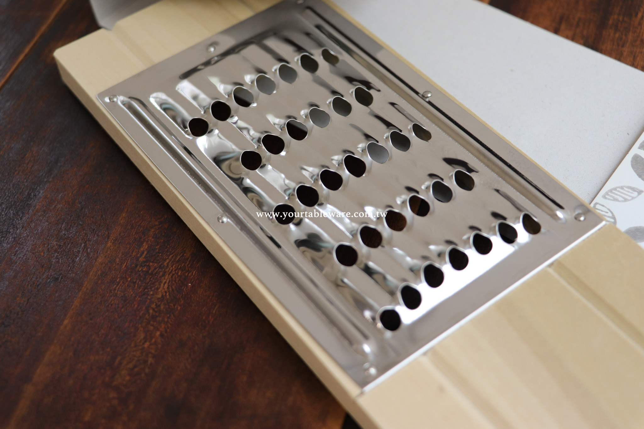 日本 京都活具 不鏽鋼刨絲器 粗絲