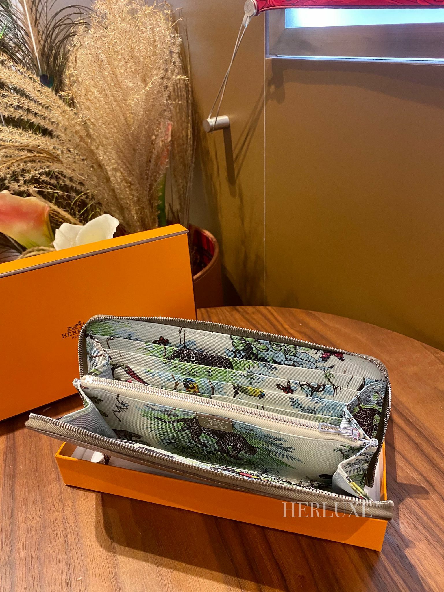 Silkin wallet 18 etoupe ck epsom