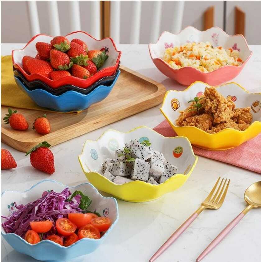 Sanrio 陶瓷花形碗