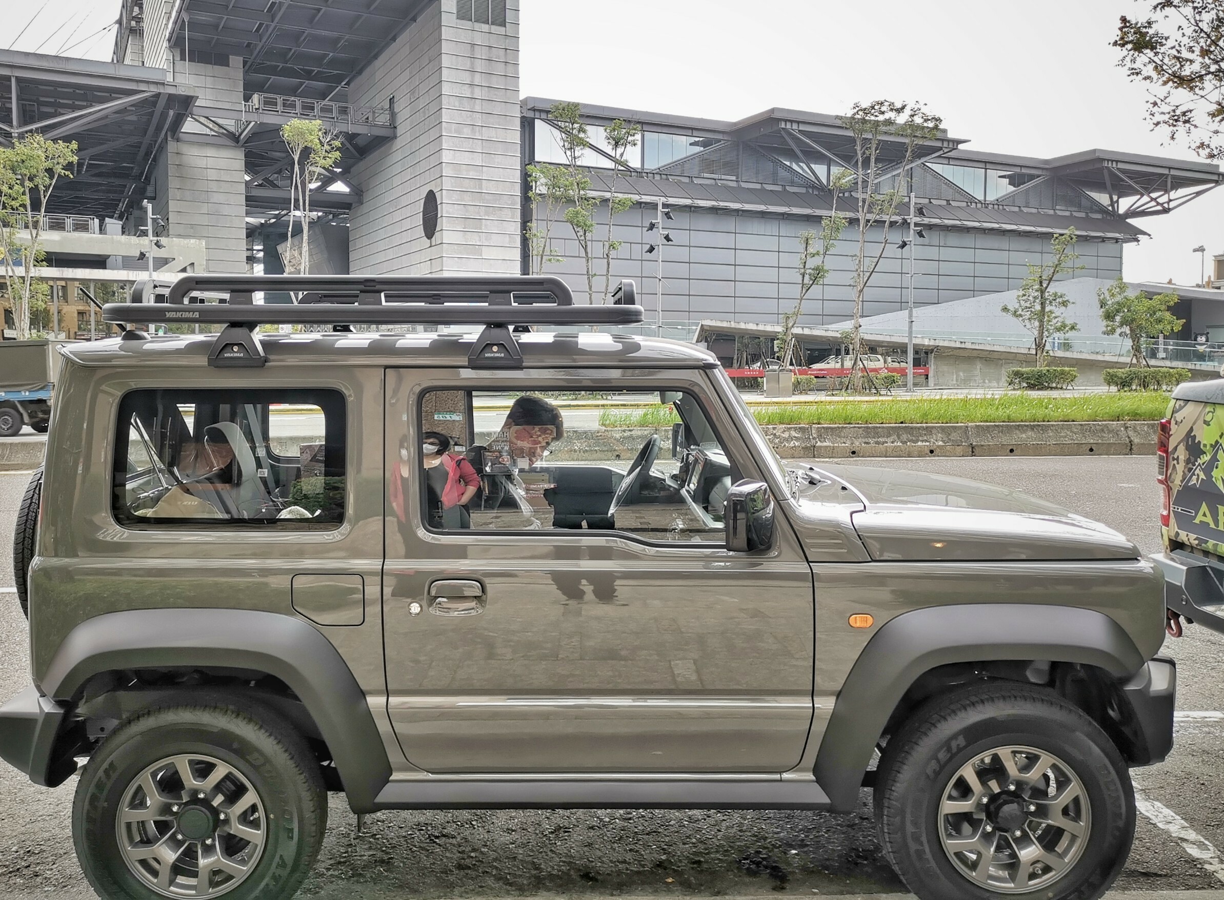 Suzuki-jimmy (yakima-行李盤)