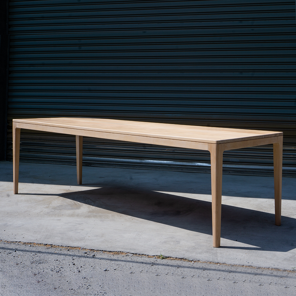 270公分原木餐桌