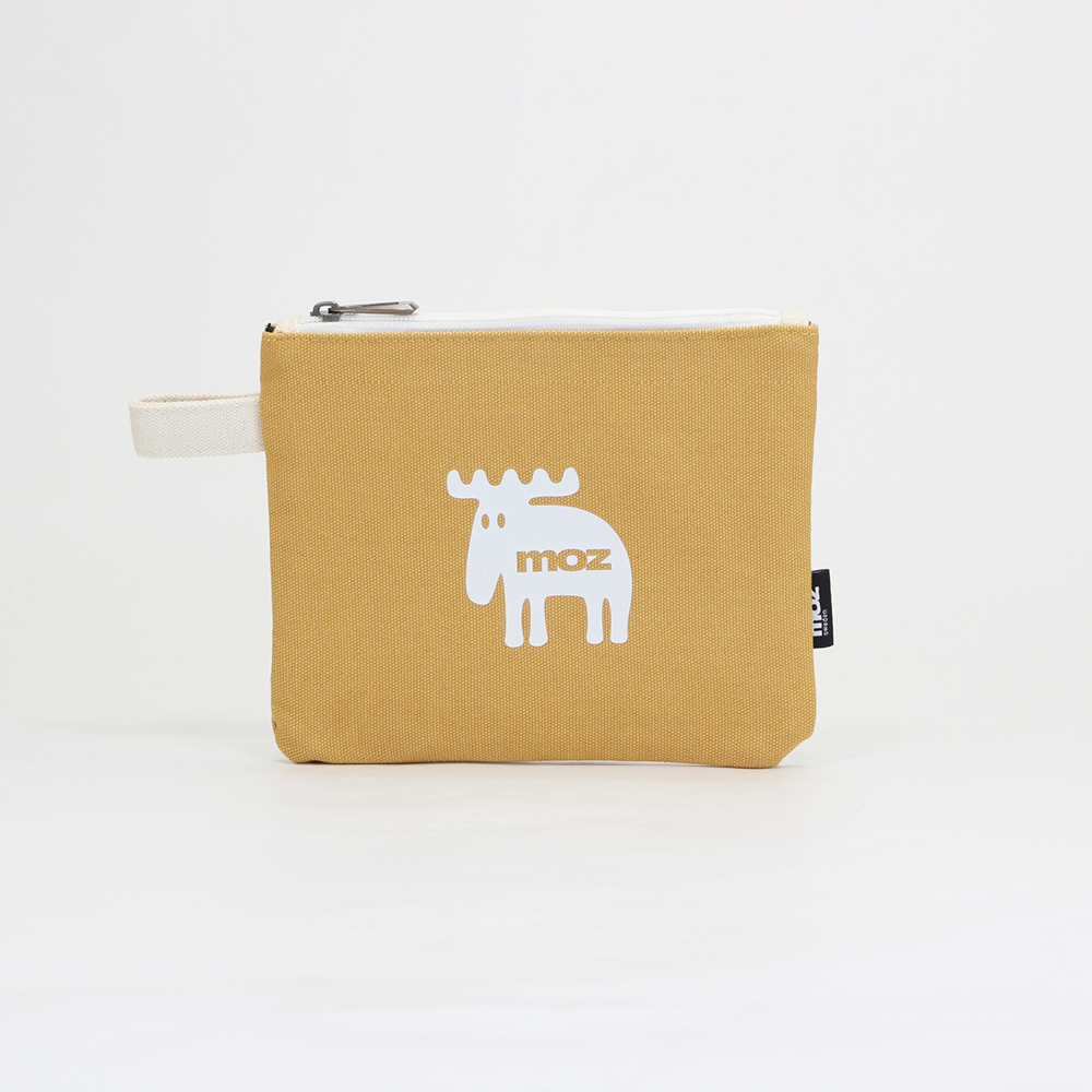 moz swedish moose holding makeup storage bag (yellow)