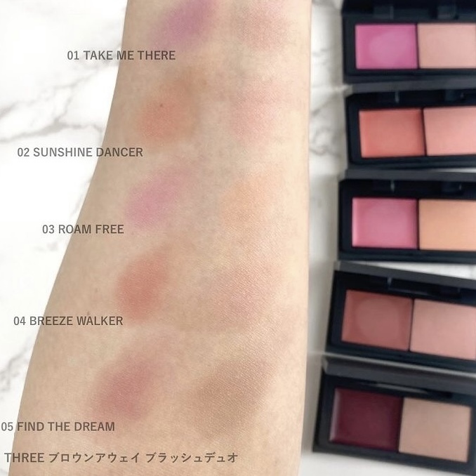 THREE Brow Away Blush Duo　