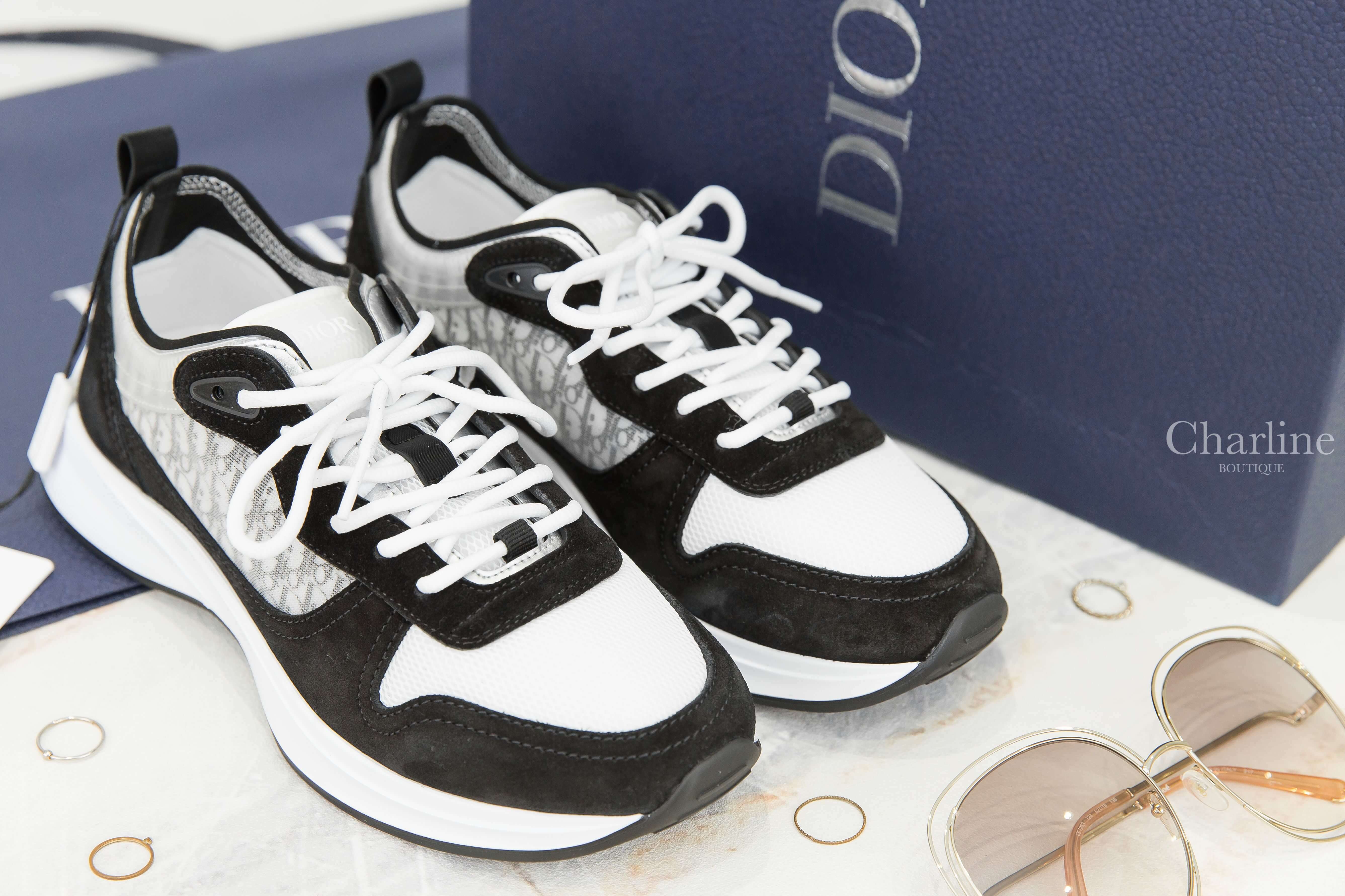 Dior B25 Runner Sneaker 灰色老花帆布拼黑色麂皮運動鞋