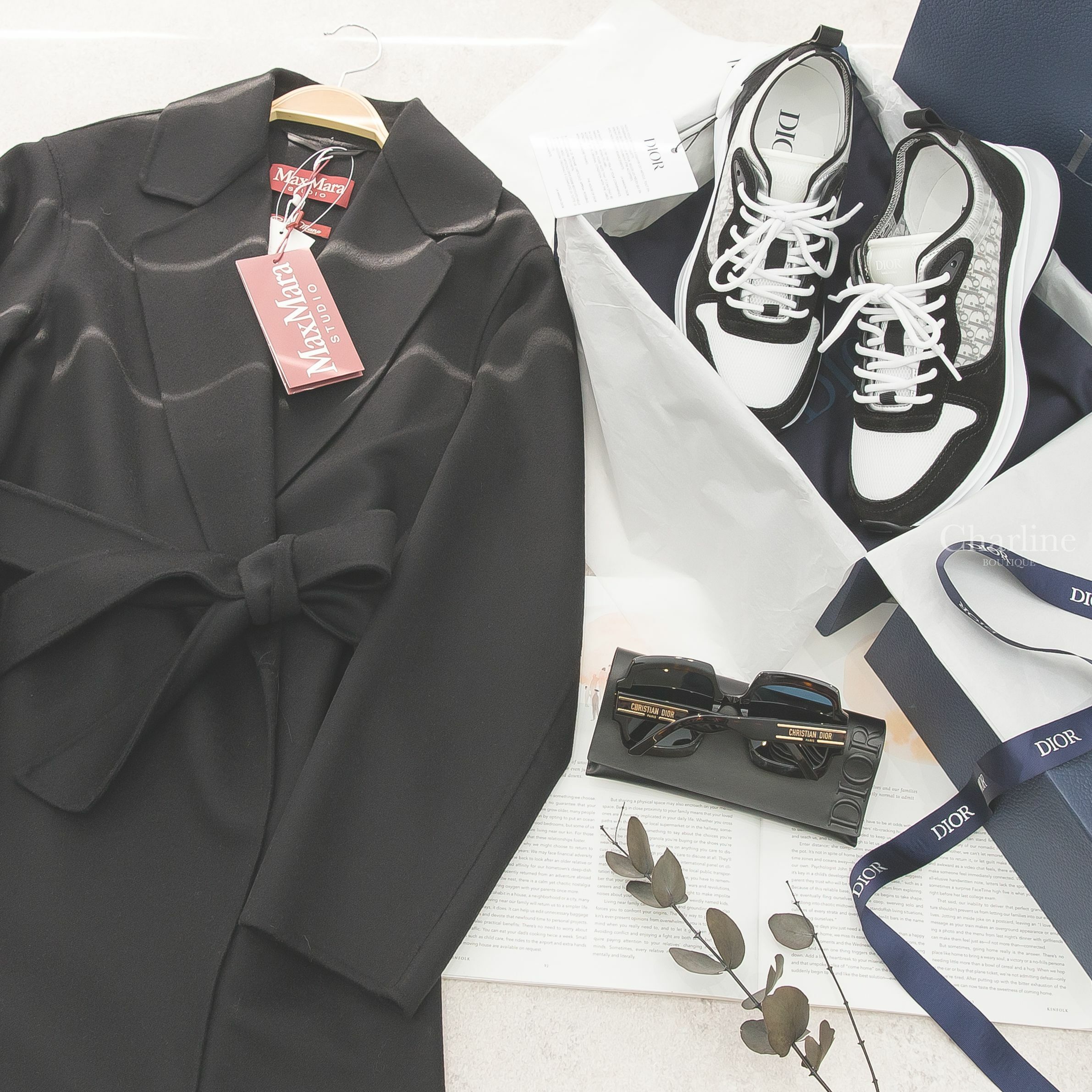 Dior Sneaker 灰色老花帆布拼黑色麂皮運動鞋,Dior Sunglasses 棕色玳瑁方框藍色鏡片側邊金色Logo太陽眼鏡,Max Mara Abrigo 黑色附腰帶綿羊毛長領子後開衩長袖外套-Charline Boutique 精品代購