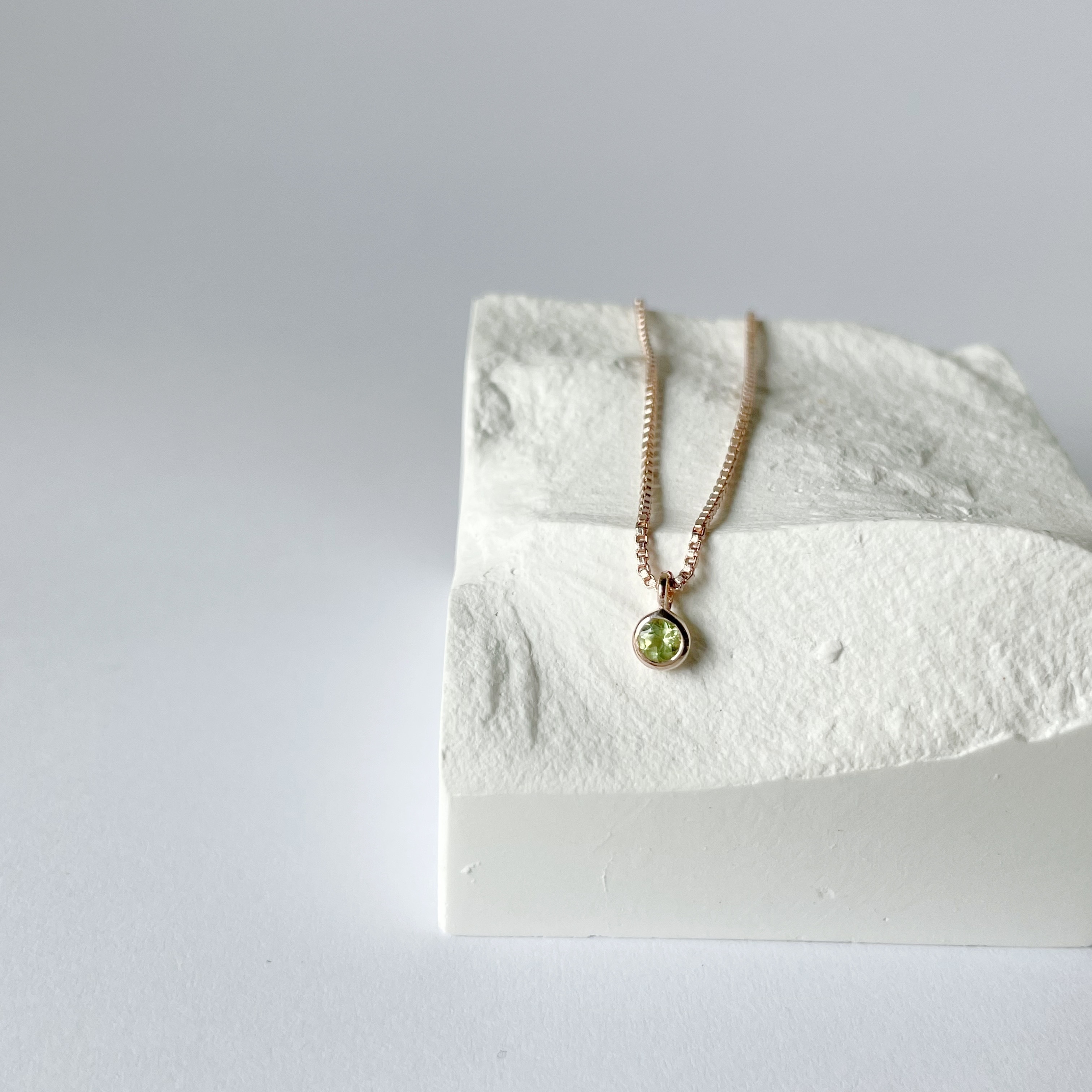 Lego小圓橄欖盒子鎖骨鏈