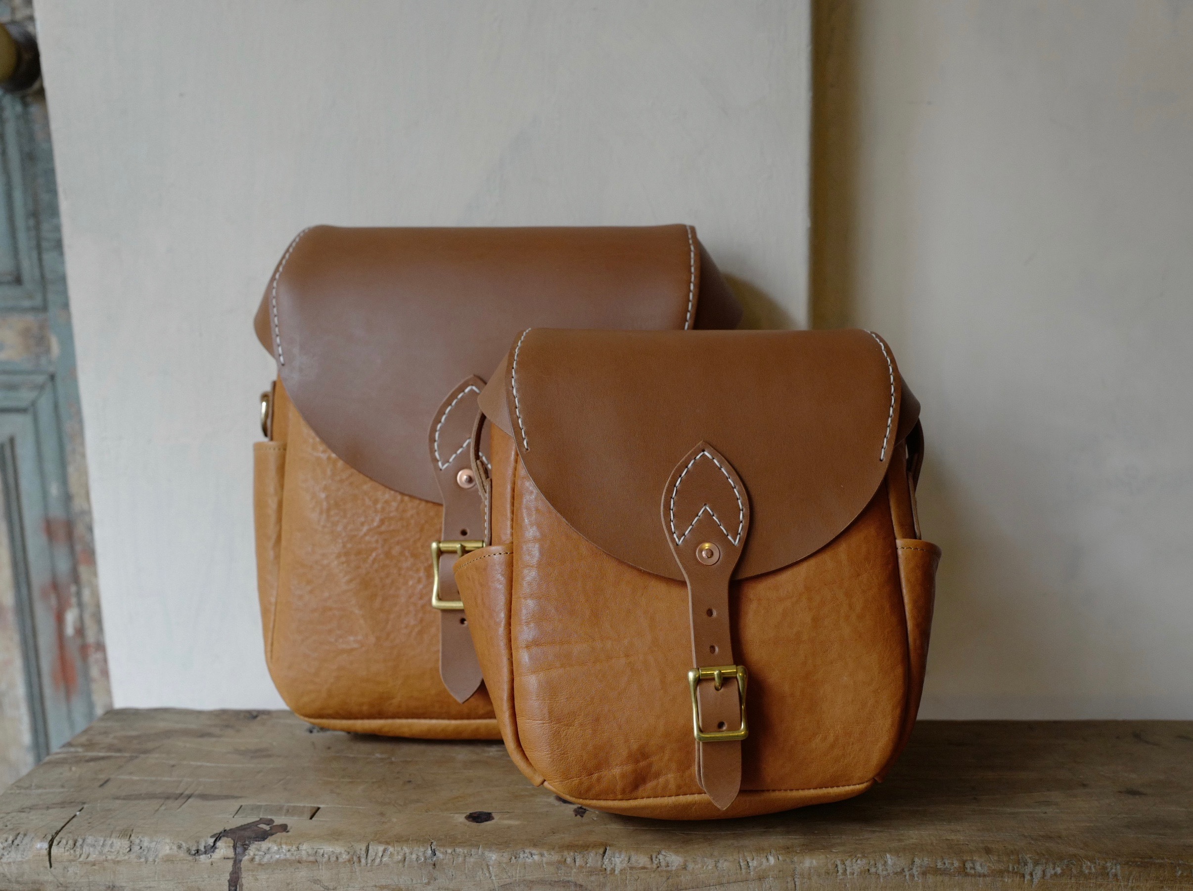 『Faith』S.F.K cross body bag 義大利植鞣牛革鎚擊紋 Light Brown 須事先詢問現貨數量