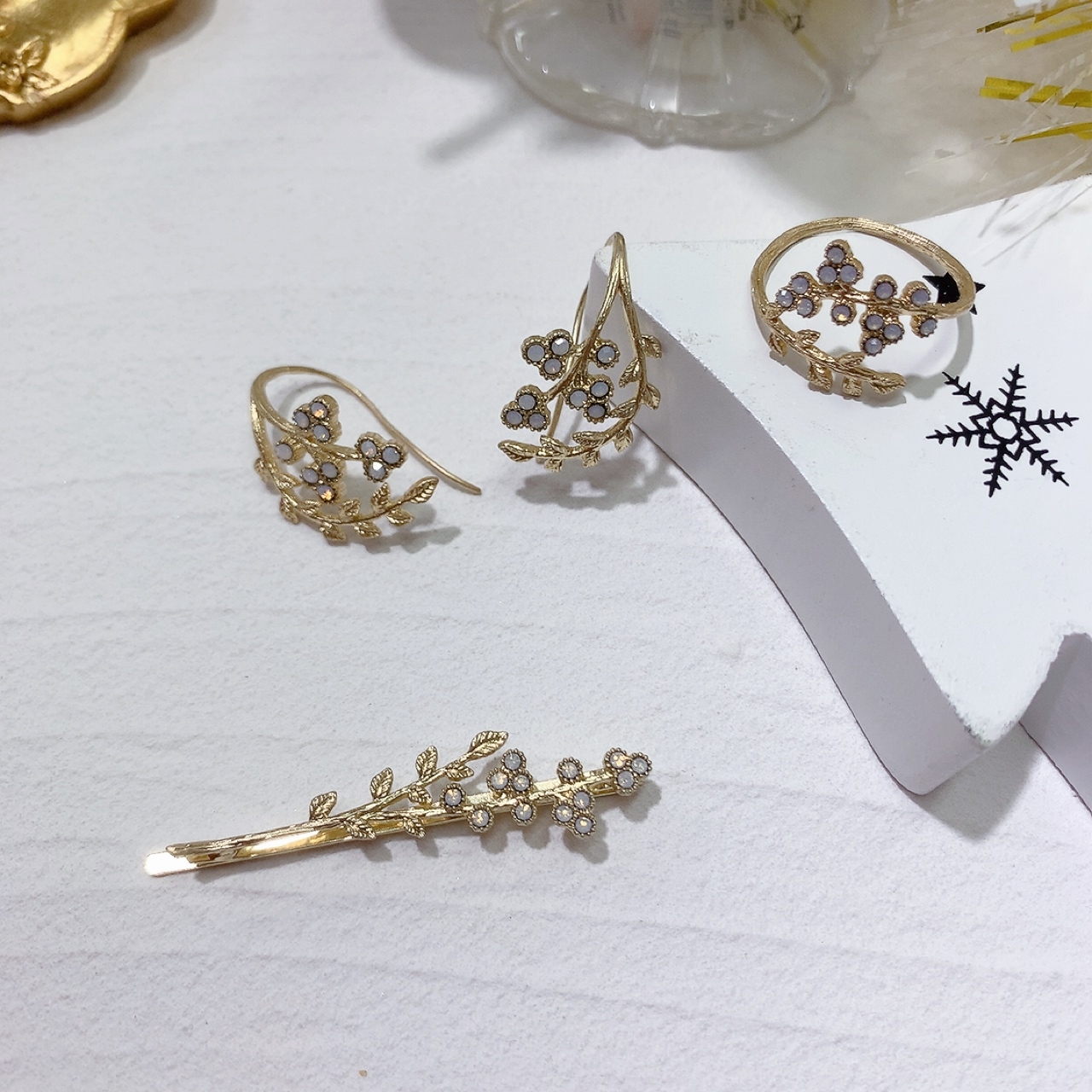 Ayatorie 寶石的果實耳環/戒指/髮夾