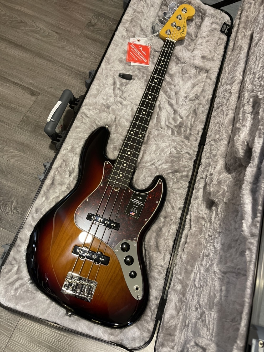 ベース Fender AM PRO II JB RW Fender AM Pro II P Bass RW OWT – United States