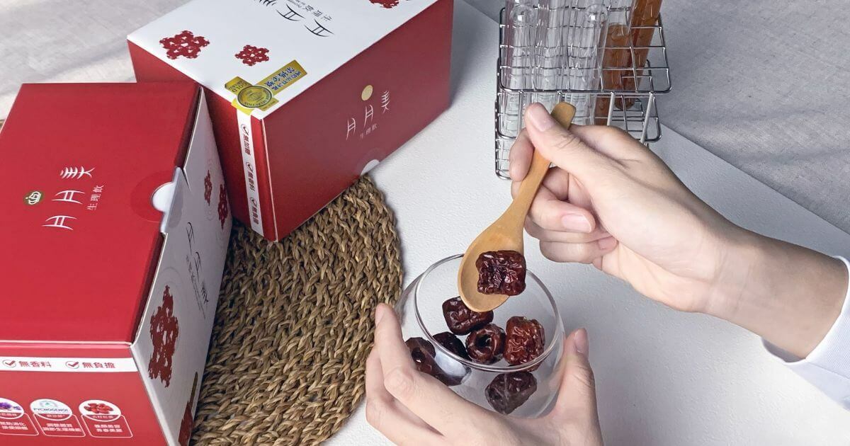 月月美生理飲採用紅棗為基底