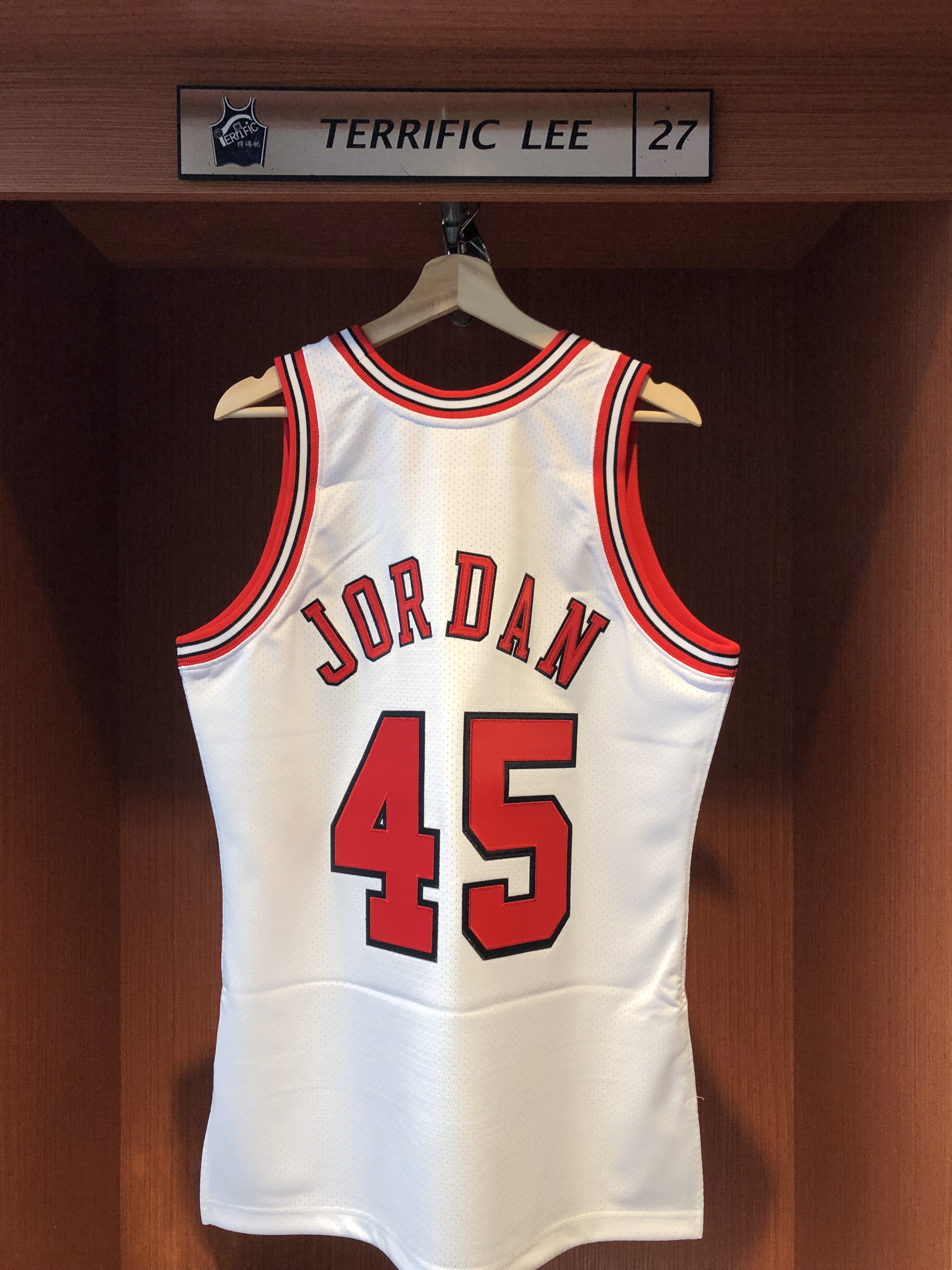 NBA球衣 Michael Jordan 芝加哥公牛 94-95 白 #45 M&N Authentic 球員版 電繡 全新