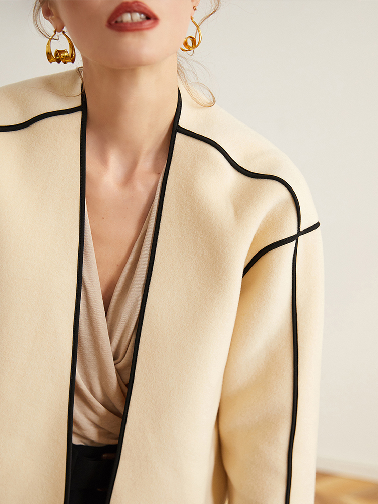 Light Yellow Capable Jacket