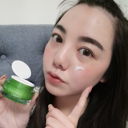 oilcontrol-cream