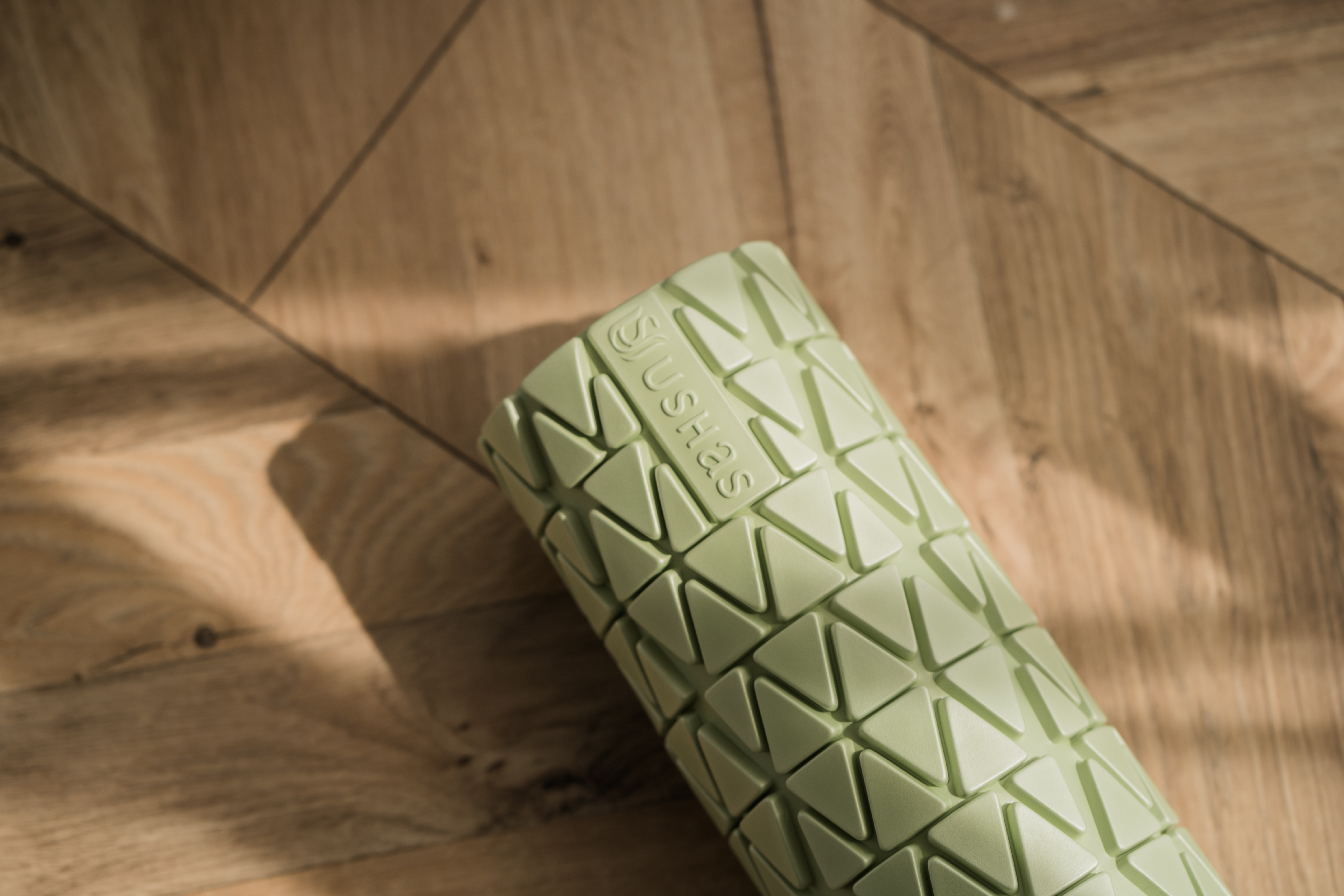 筋膜放鬆 腰酸背痛 滾筒 瑜珈柱 lululemon 迪卡農