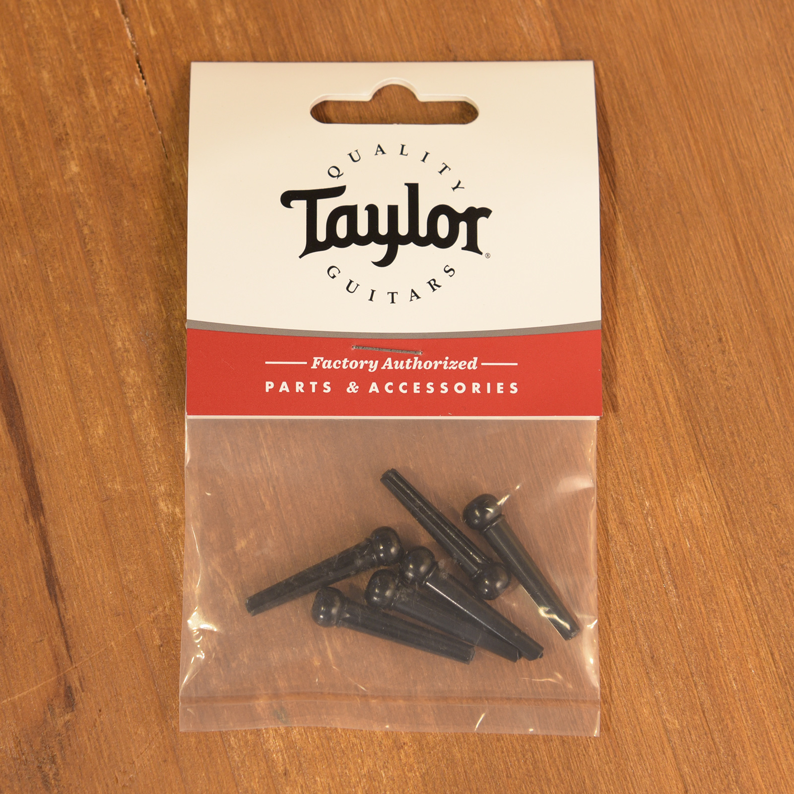 Taylor TLOP-7252 黑色塑膠弦釘