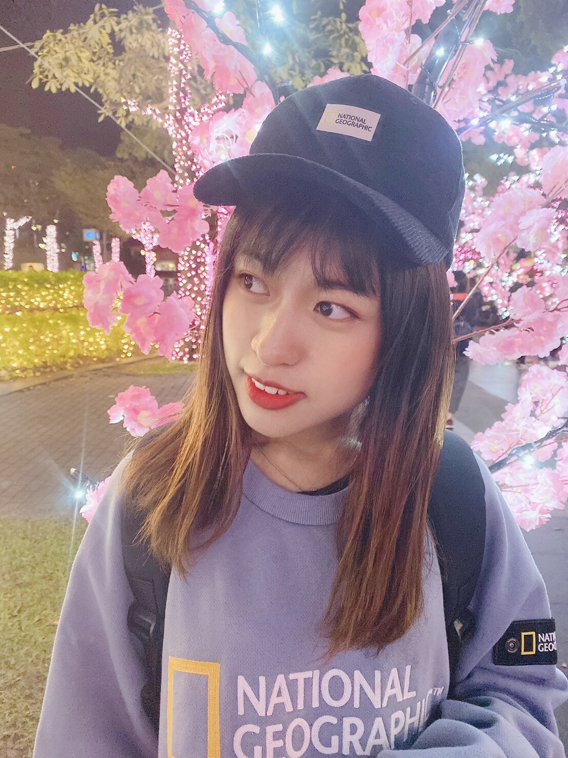 國家地理 National Geographic Polly Carter 大logo 毛絨 大學T