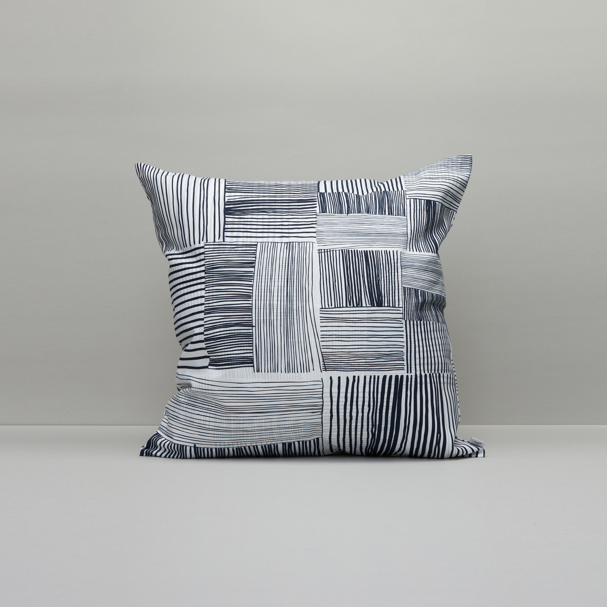 印花抱枕套 / 編織深藍