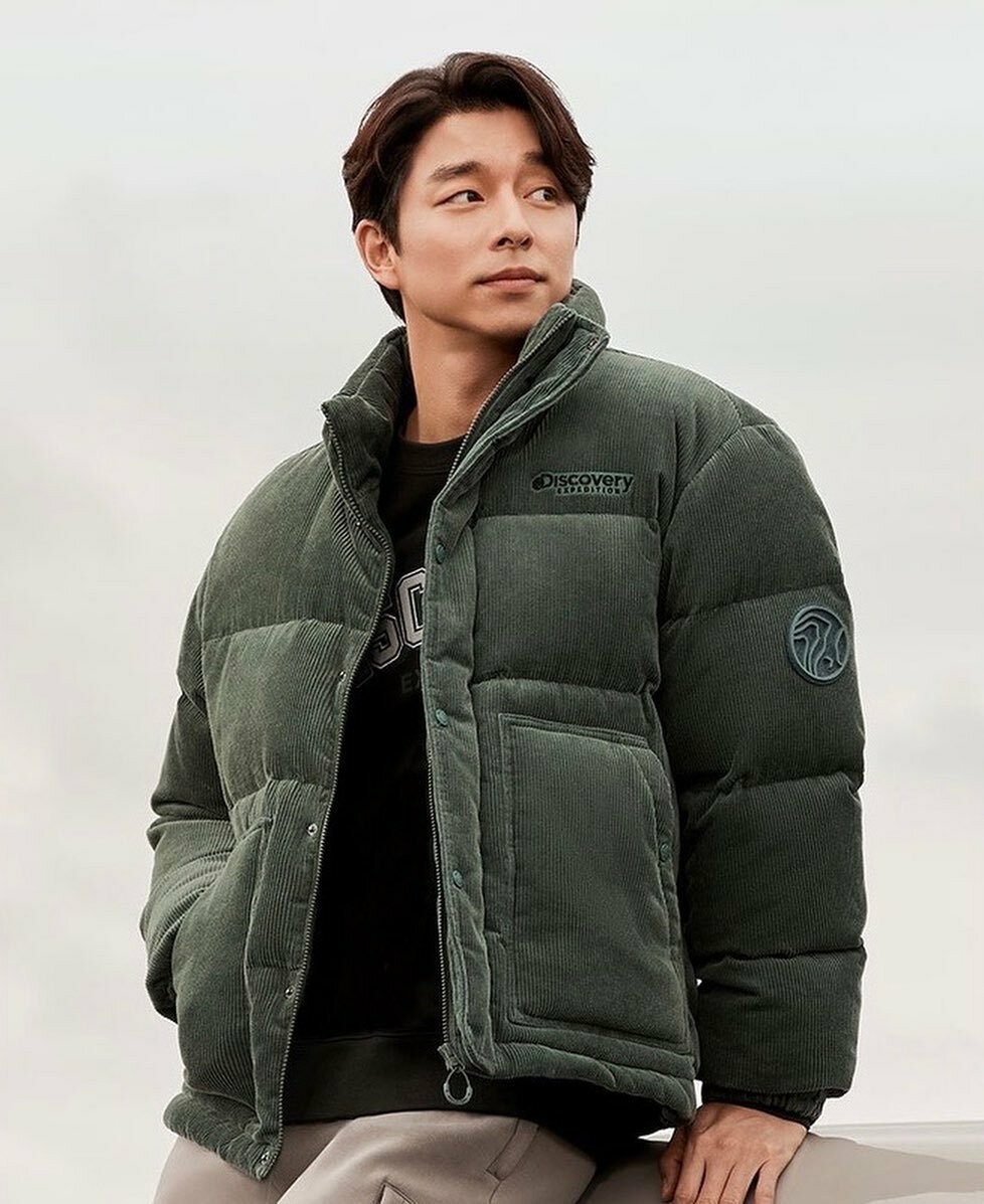 Discovery 燈芯絨羽絨外套