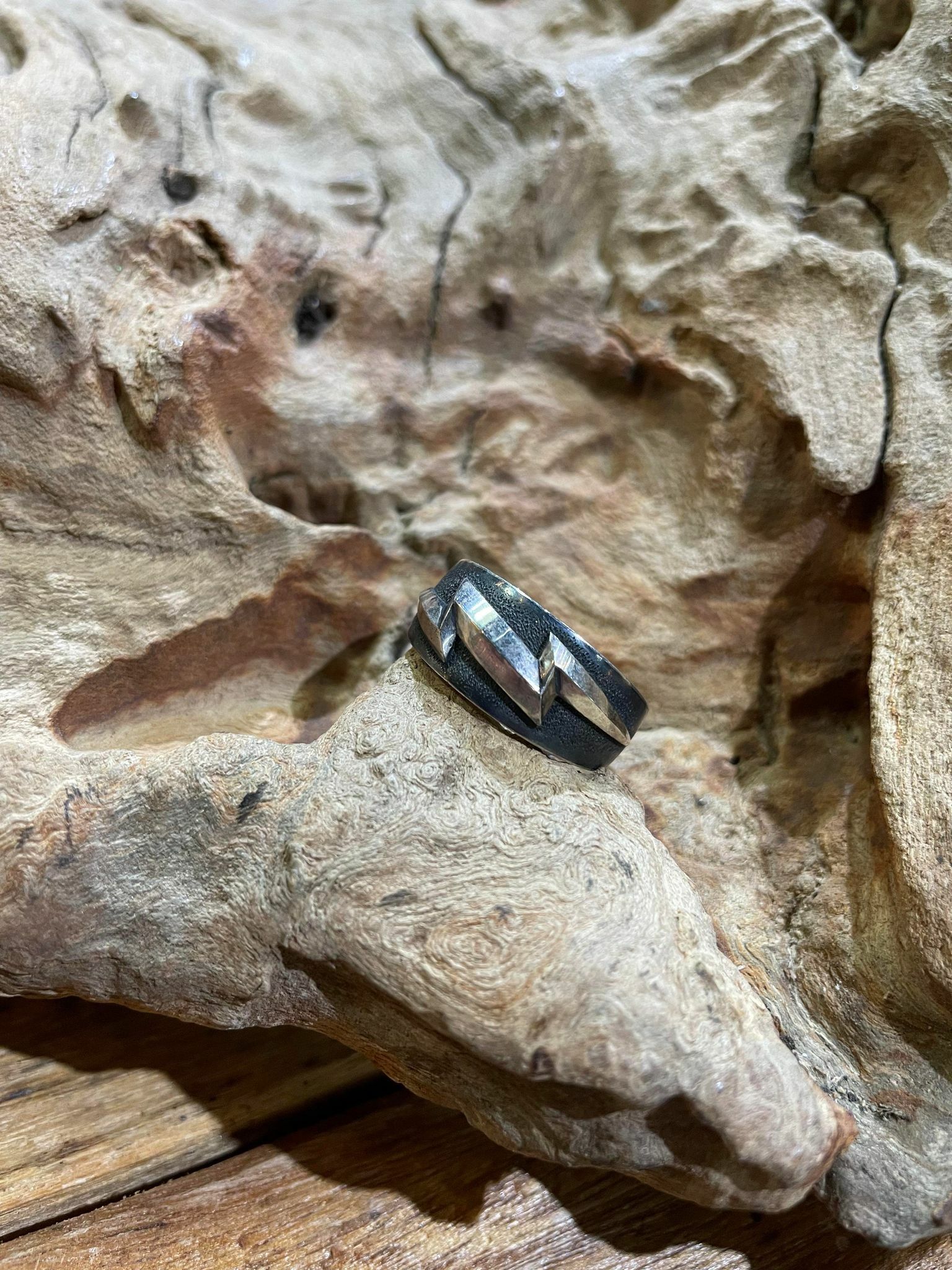 *Black Venom Jewelry- Freedom & Prayer 純銀閃電戒。