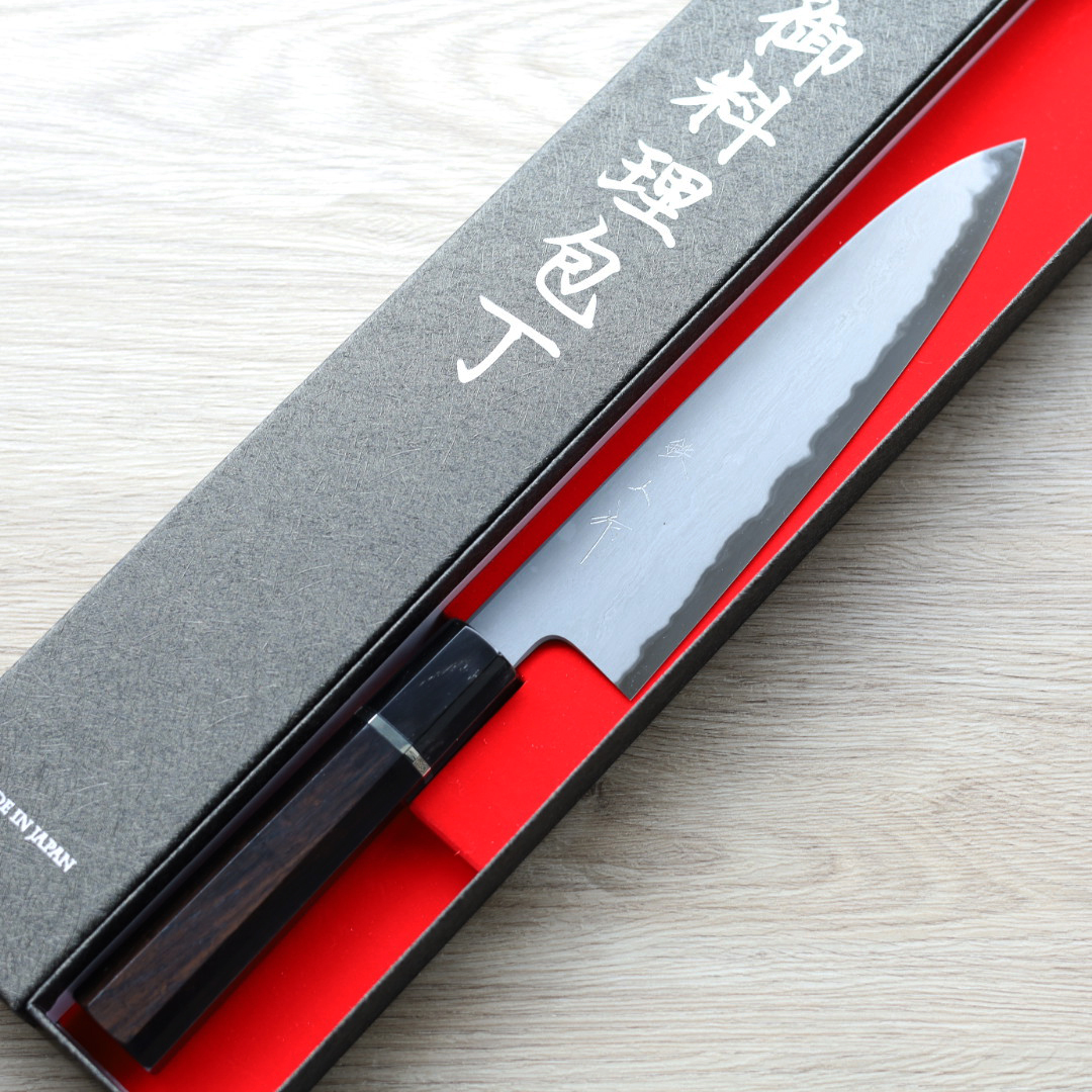 明神利器製作所 鐵人作 牛刀 210mm 青紙鋼 鍛流線 黑仕