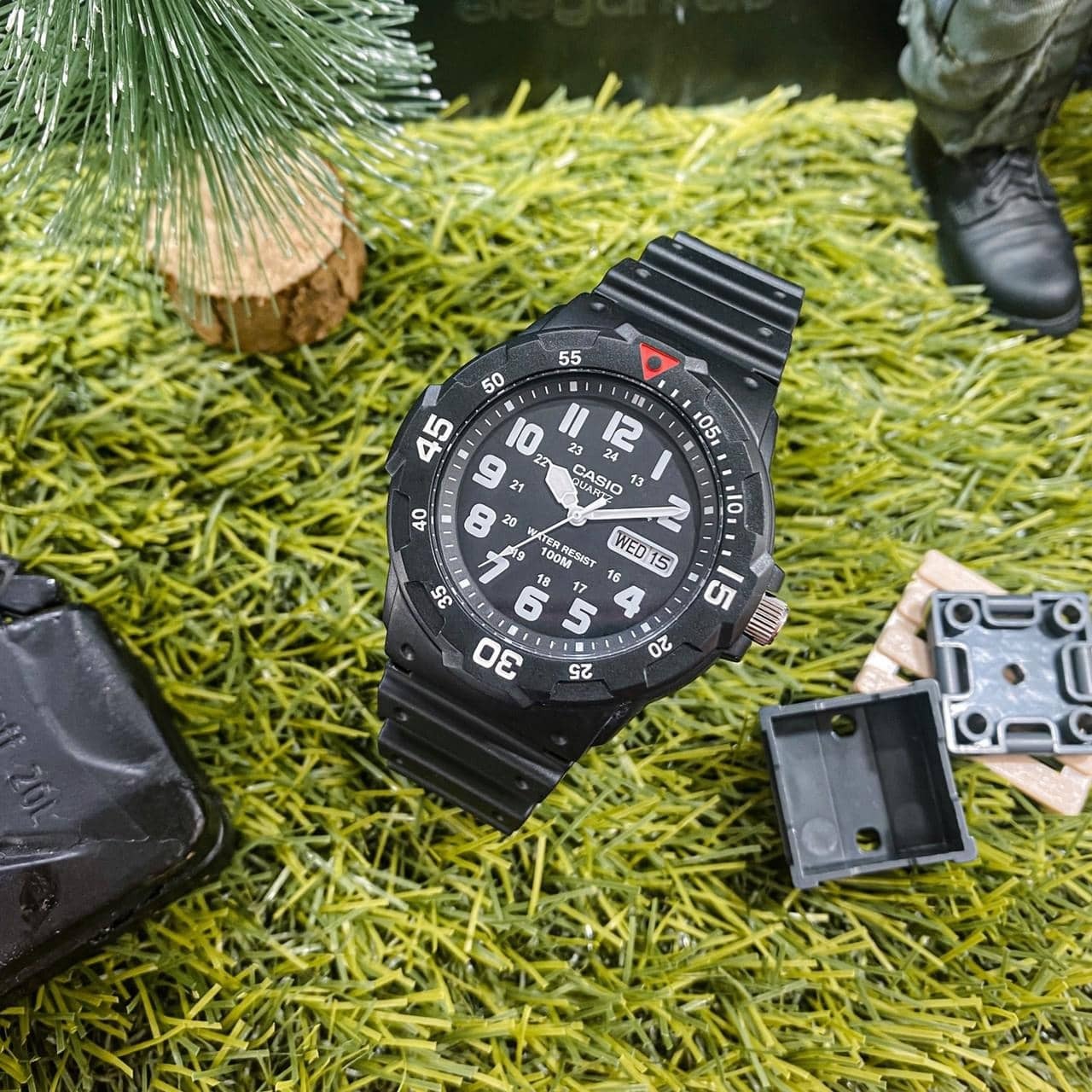 【CASIO】 MRW-200H-1B 43mm Modern Watch