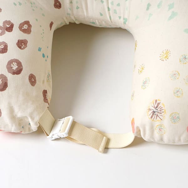 [日本製造🇯🇵Made in Japan] NAOMI ITO Naomi Ito Mama & Baby Cushion Wide with buckle MY FLOWER 多功能授乳枕