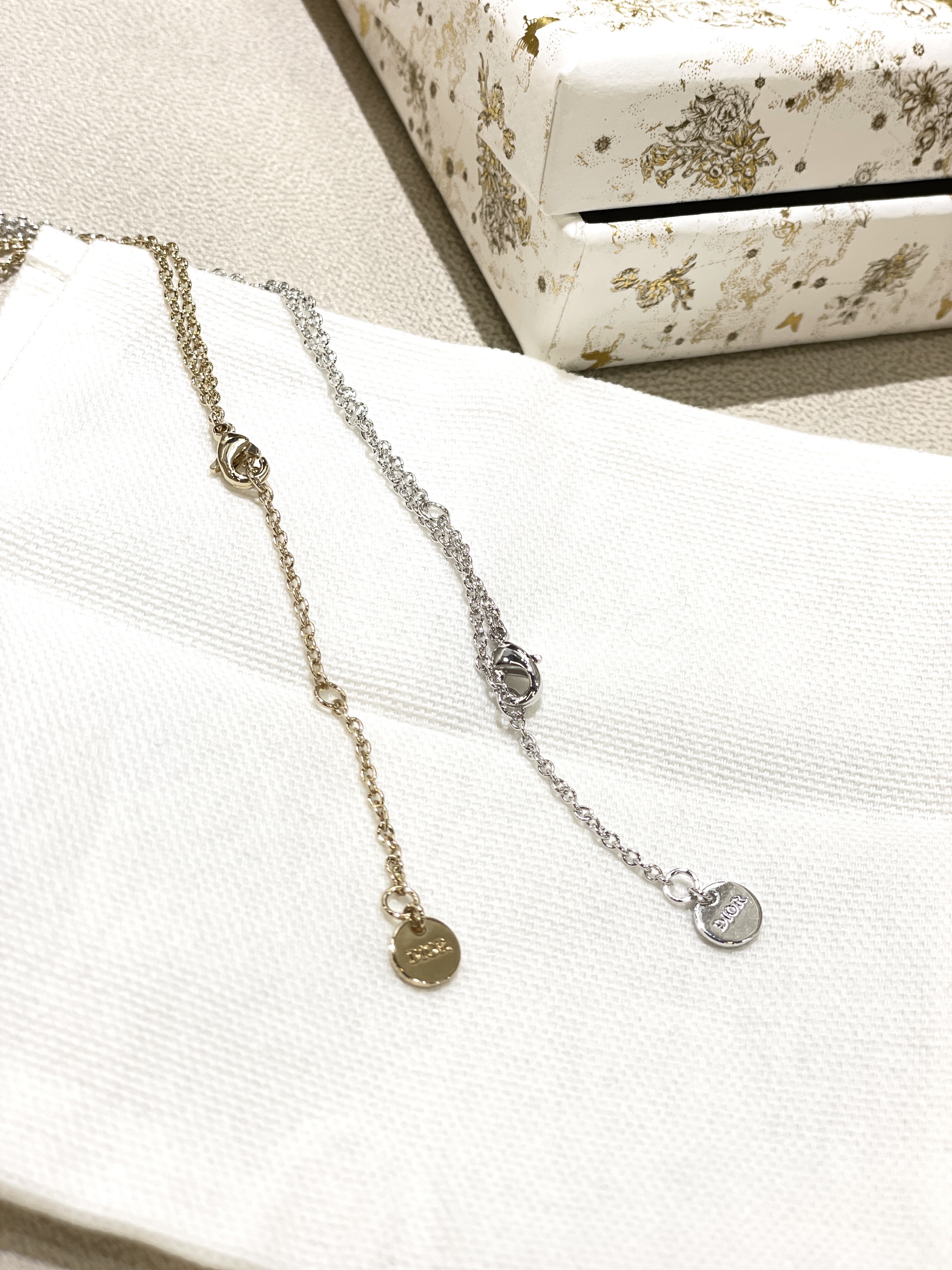 DIOR Clair D Lune Necklace