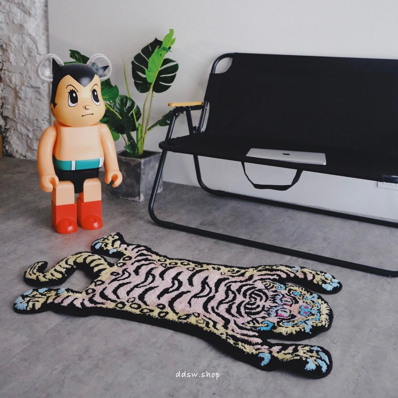 RAW EMOTIONS 西藏虎毯 粉色