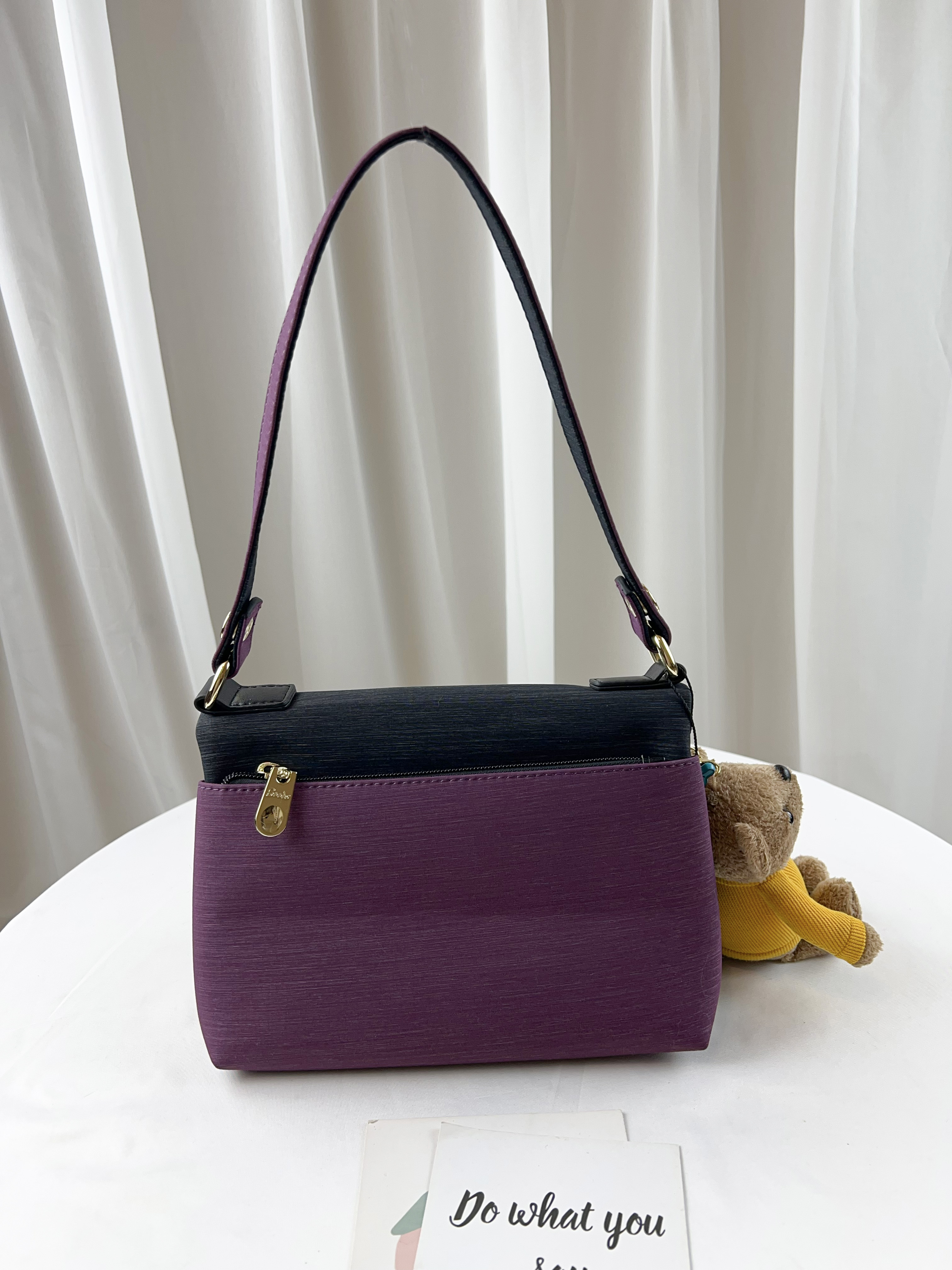 GOODS 黑紫拼色 防潑水肩背包 / 側背包   #2790