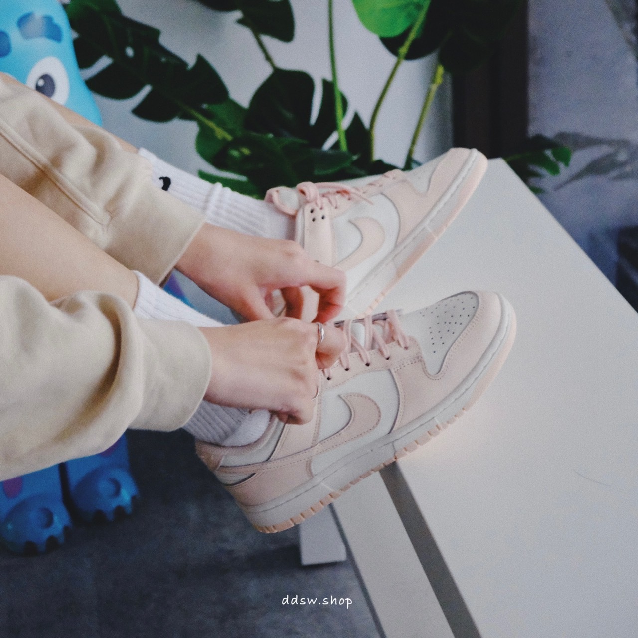 Nike Dunk low “Orange Pearl” 櫻花粉 女款 DD1503-102