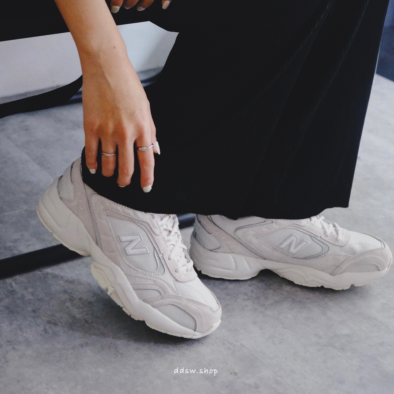 New Balance 452 復古休閒 老爹鞋 灰白 霧灰色 WX452KO1